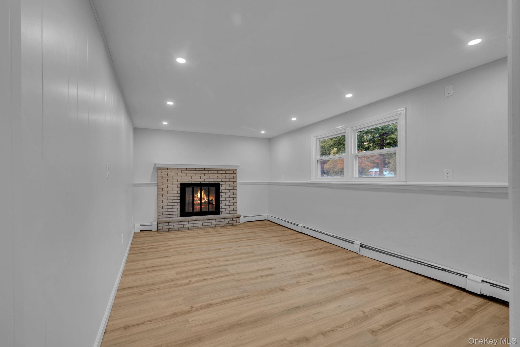 Single Family Jessen  Dutchess County, NY 12508, MLS-904140-12