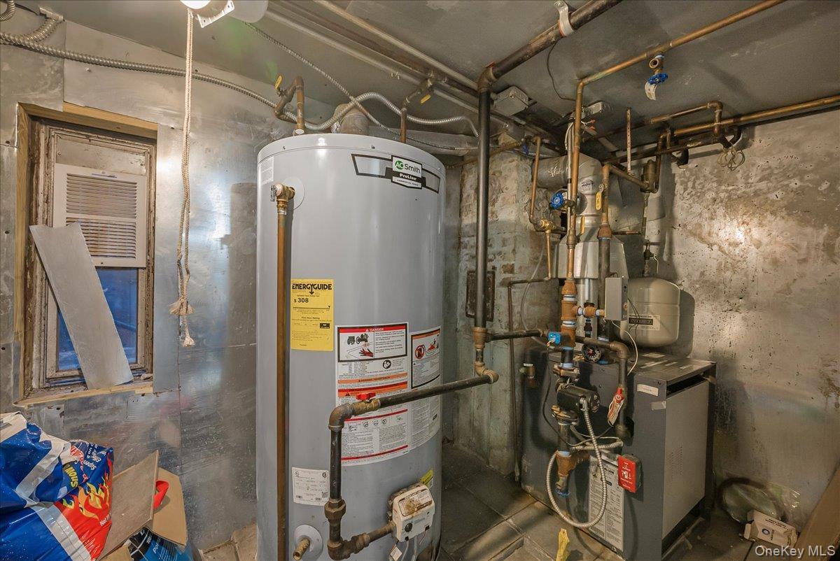 Single Family Kennellworth  Bronx, NY 10465, MLS-904152-21