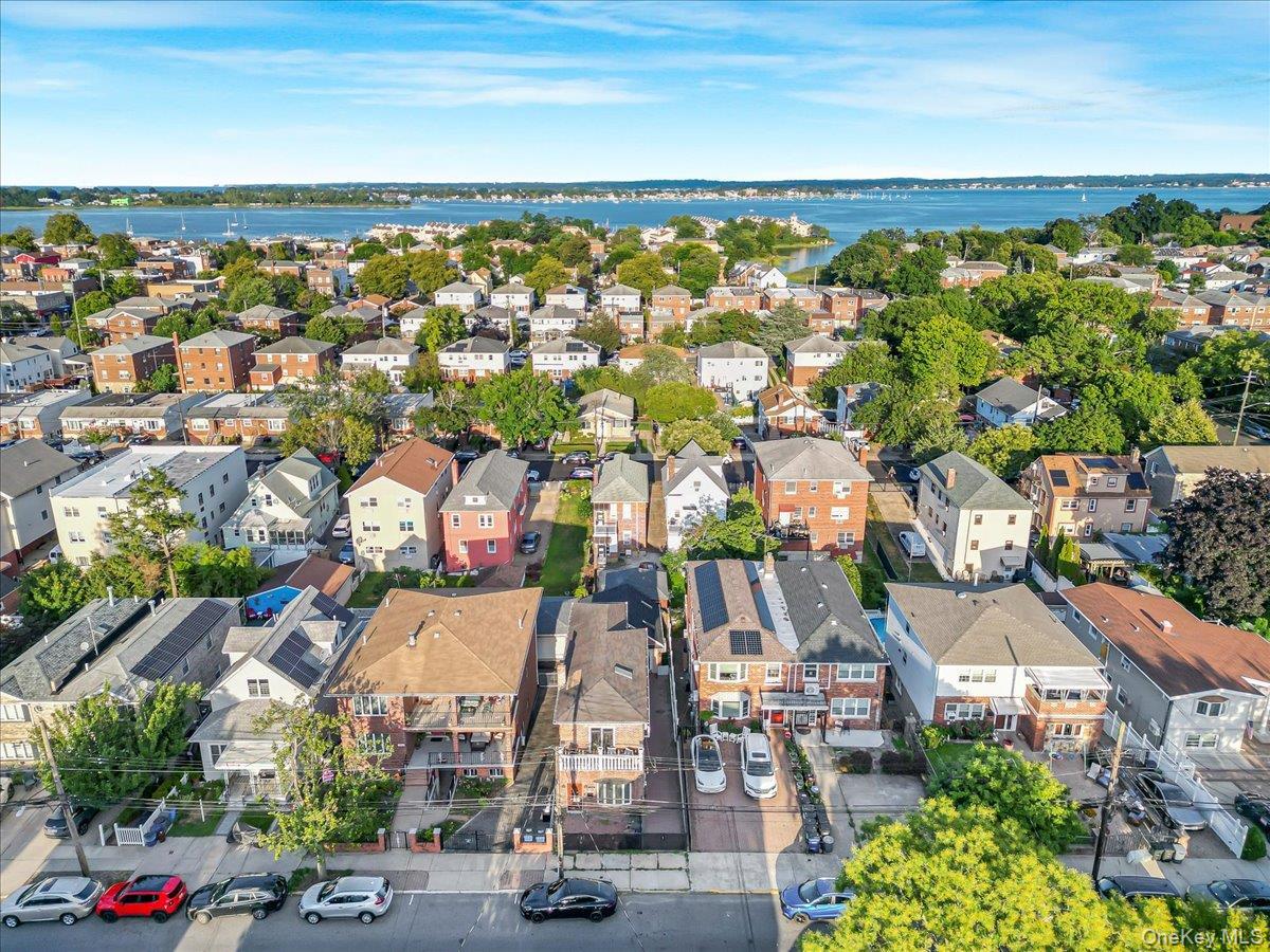 Single Family Kennellworth  Bronx, NY 10465, MLS-904152-29