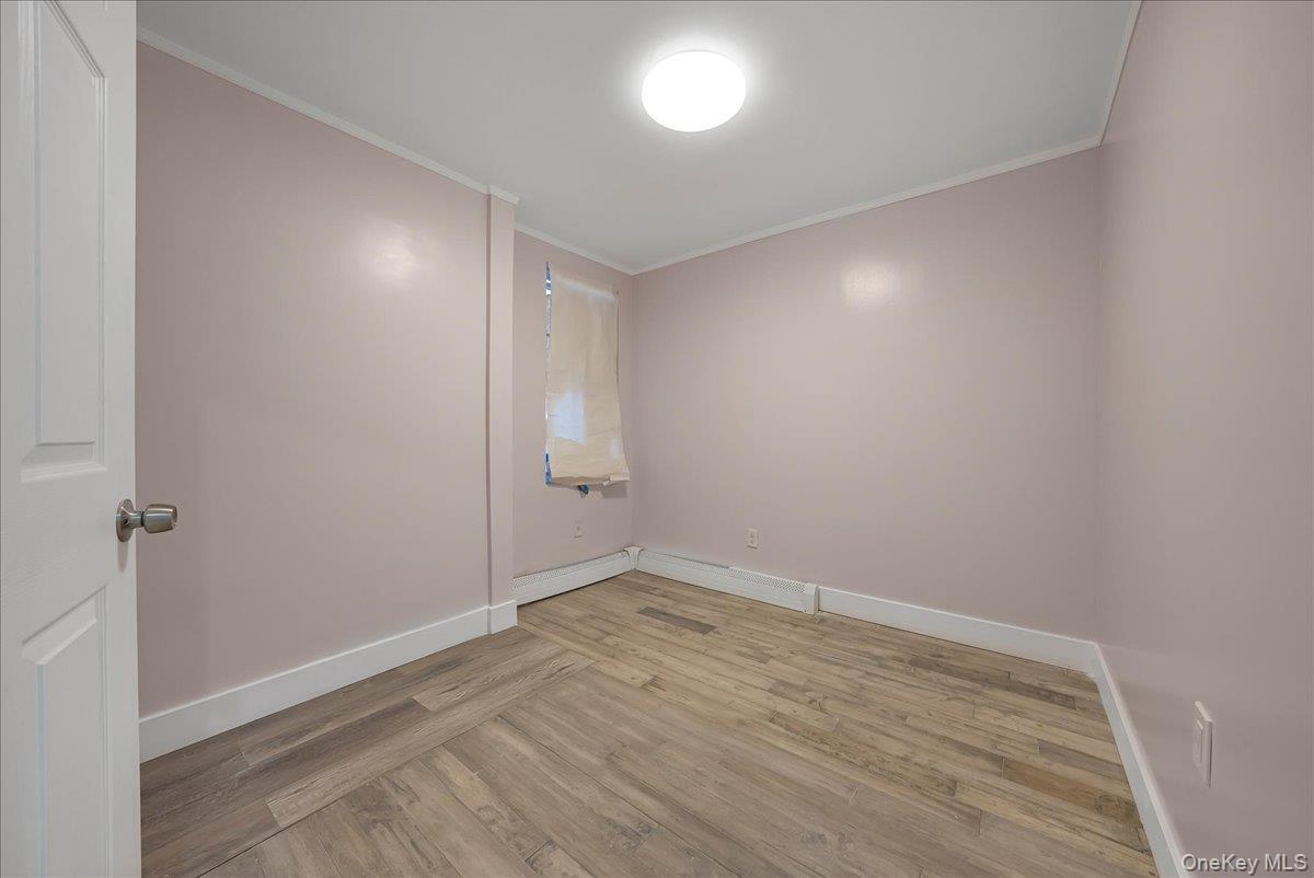 Single Family Kennellworth  Bronx, NY 10465, MLS-904152-6