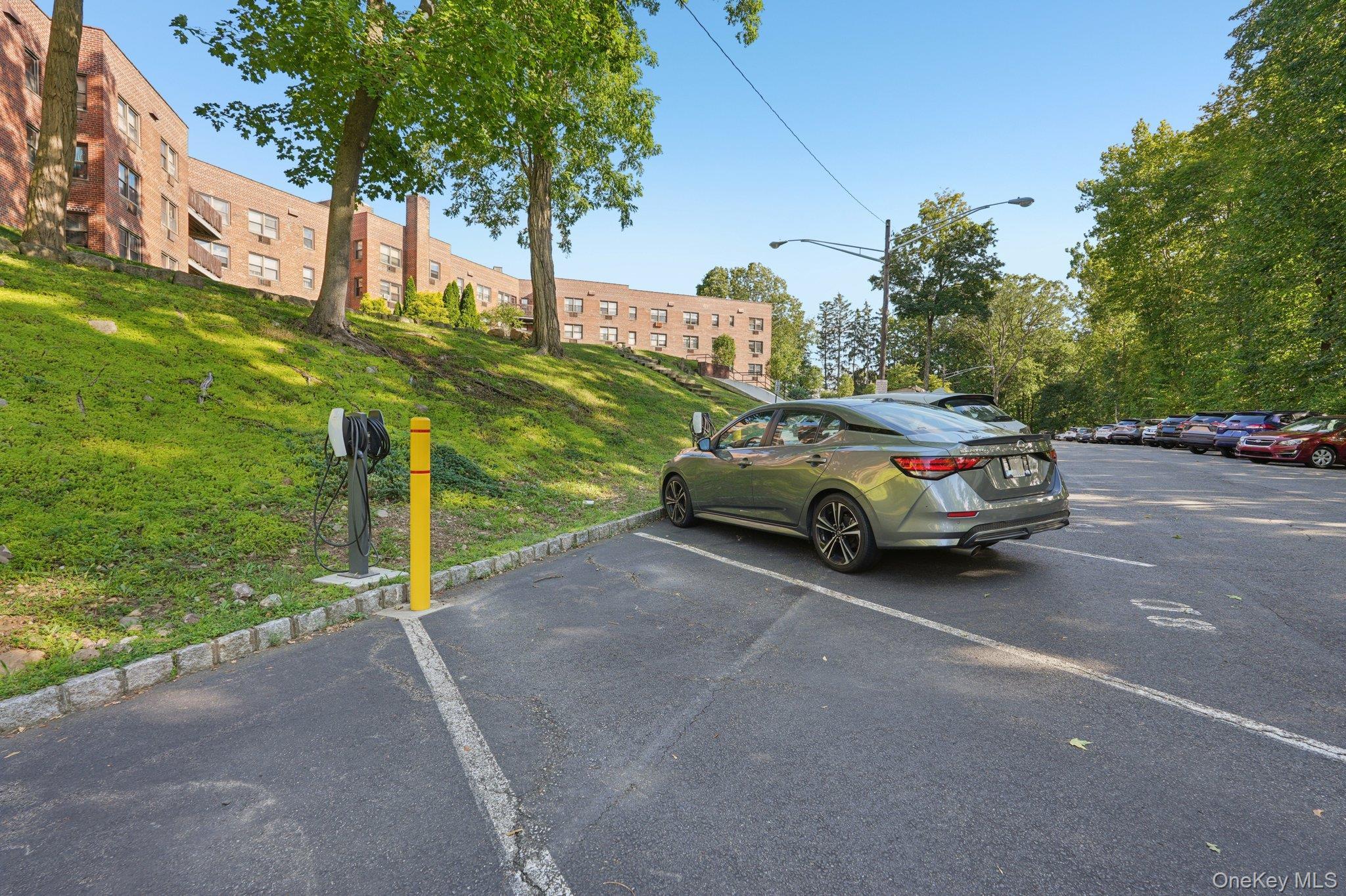 Coop Oakdale Manor  Rockland County, NY 10901, MLS-904157-37