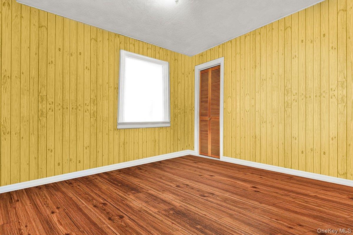 Single Family Beck Street  Nassau County, NY 11553, MLS-904158-10