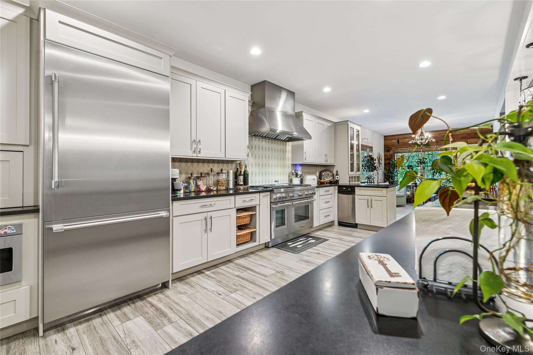 Single Family Jonah Suffolk County, NY 11764, MLS-904166-12