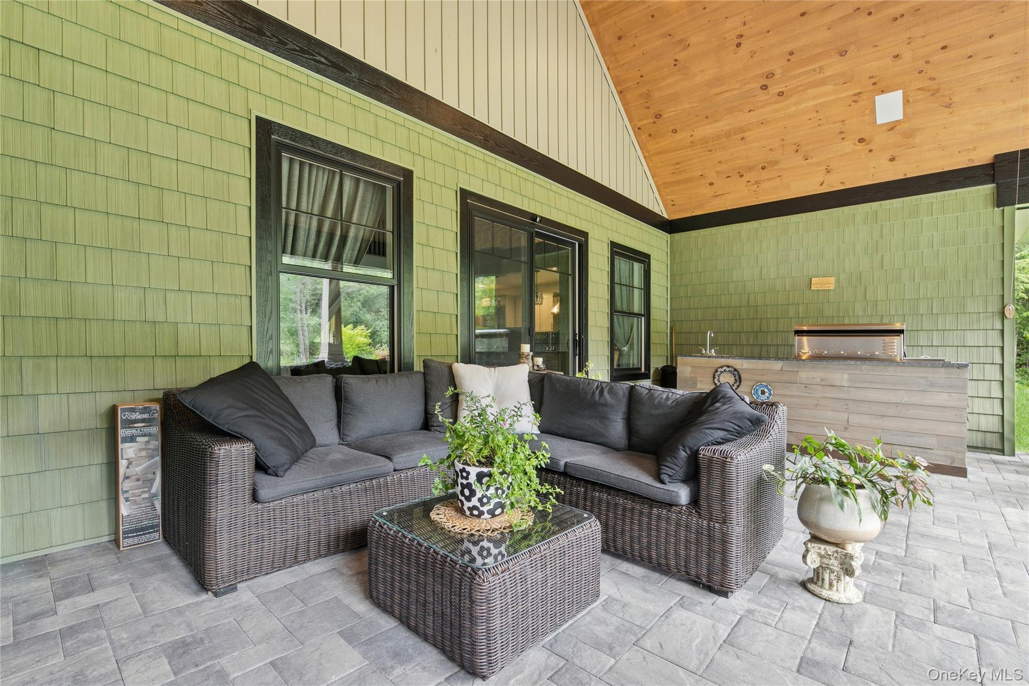 Single Family Jonah Suffolk County, NY 11764, MLS-904166-32