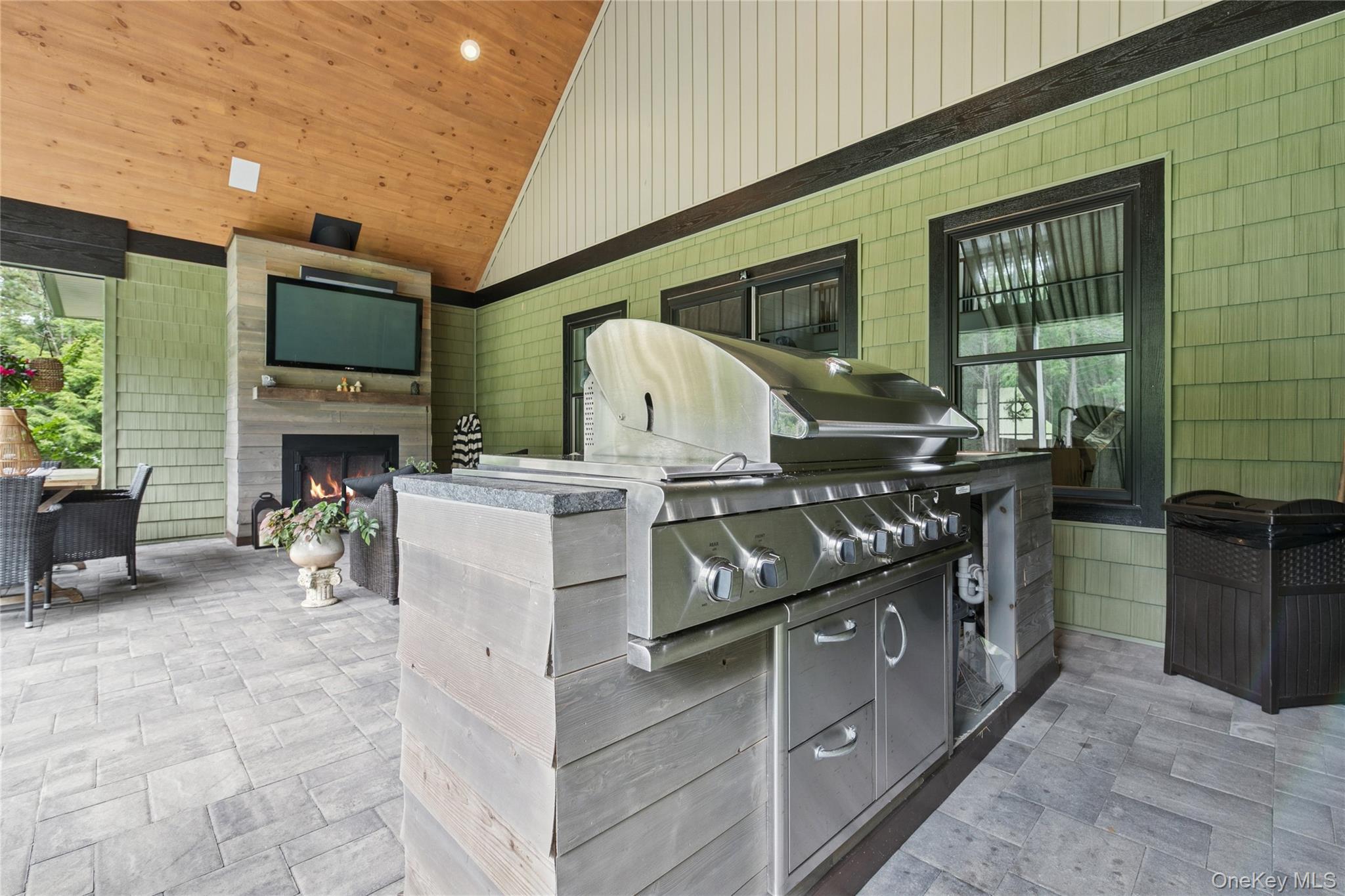 Single Family Jonah Suffolk County, NY 11764, MLS-904166-36