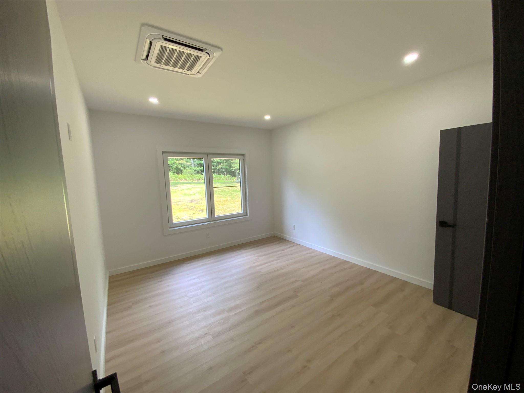 Single Family Dunn Town  Sullivan County, NY 12790, MLS-904174-13