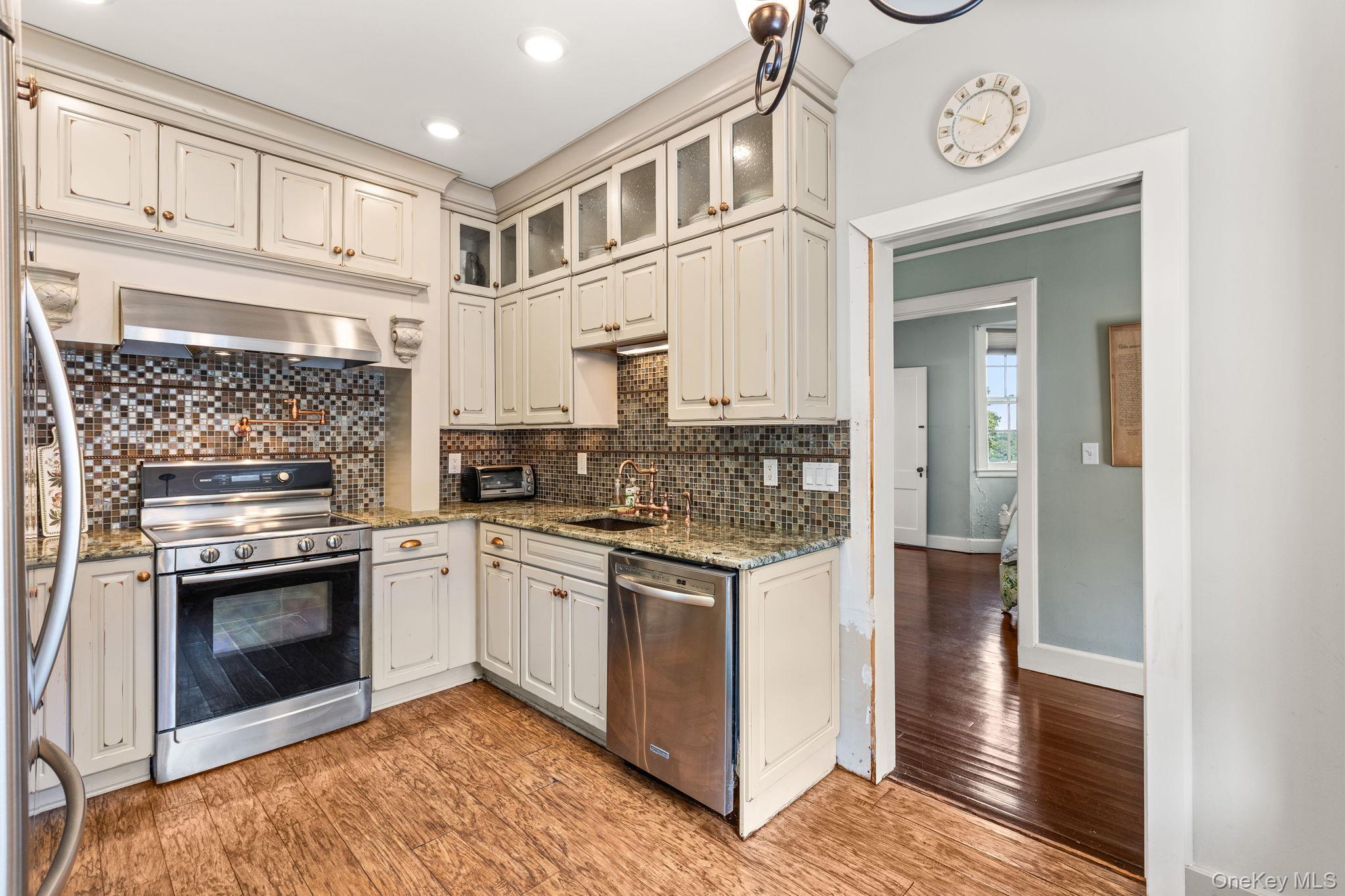 Single Family Salem Out Of Area, NY 06877, MLS-904278-20