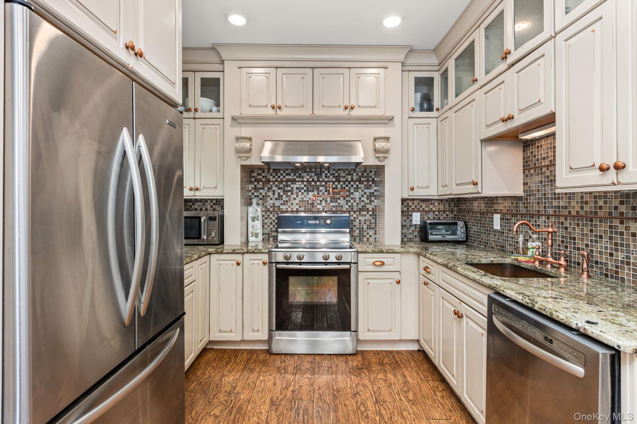 Single Family Salem Out Of Area, NY 06877, MLS-904278-22