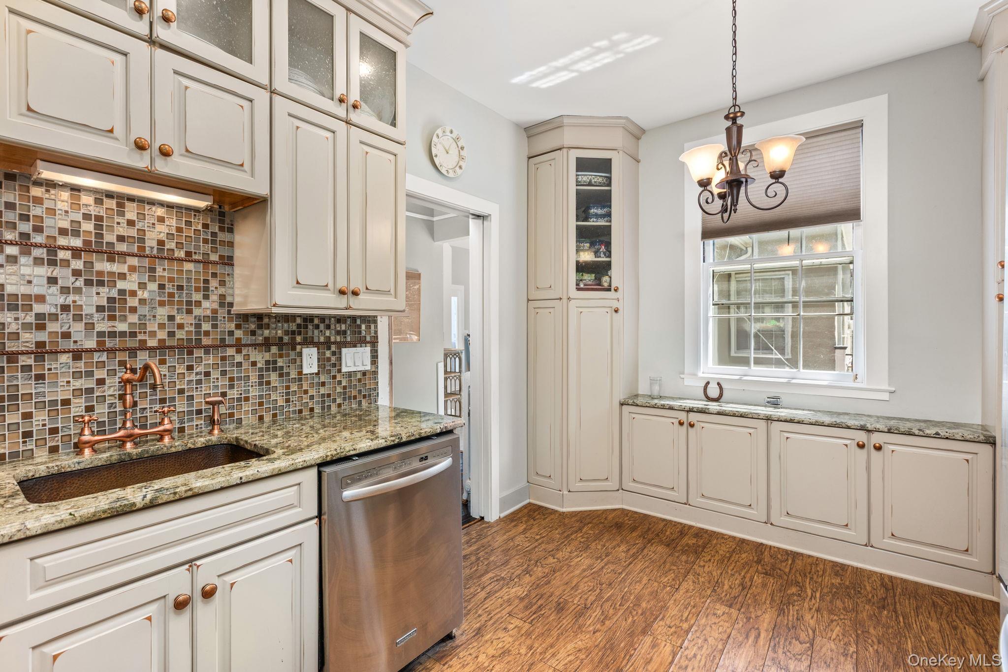 Single Family Salem Out Of Area, NY 06877, MLS-904278-23