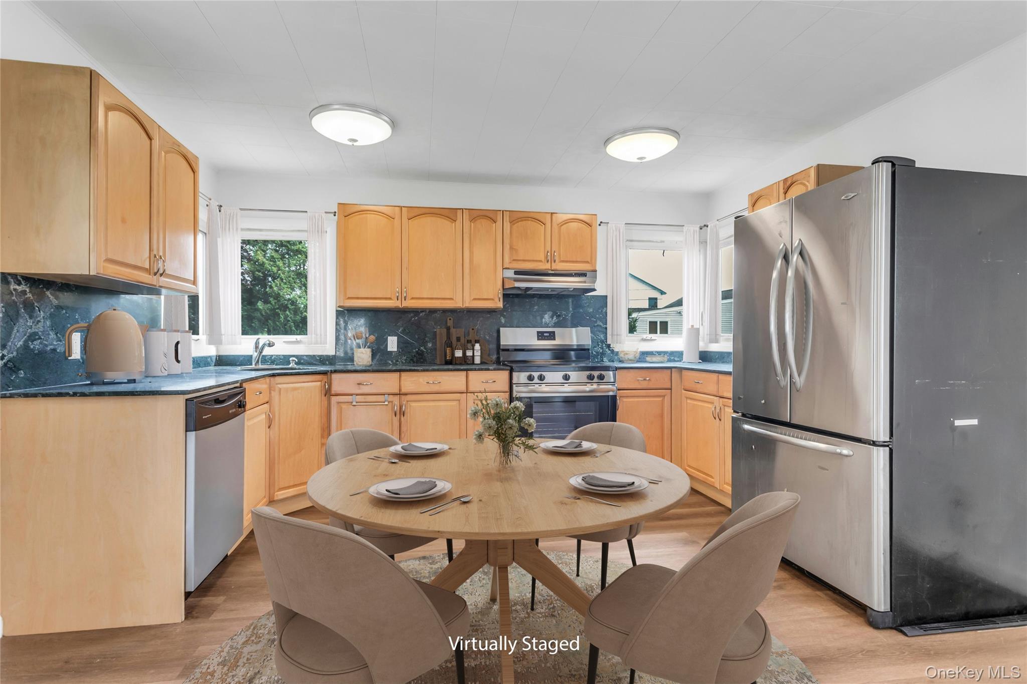 Single Family Hickory Nassau County, NY 11758, MLS-904311-10