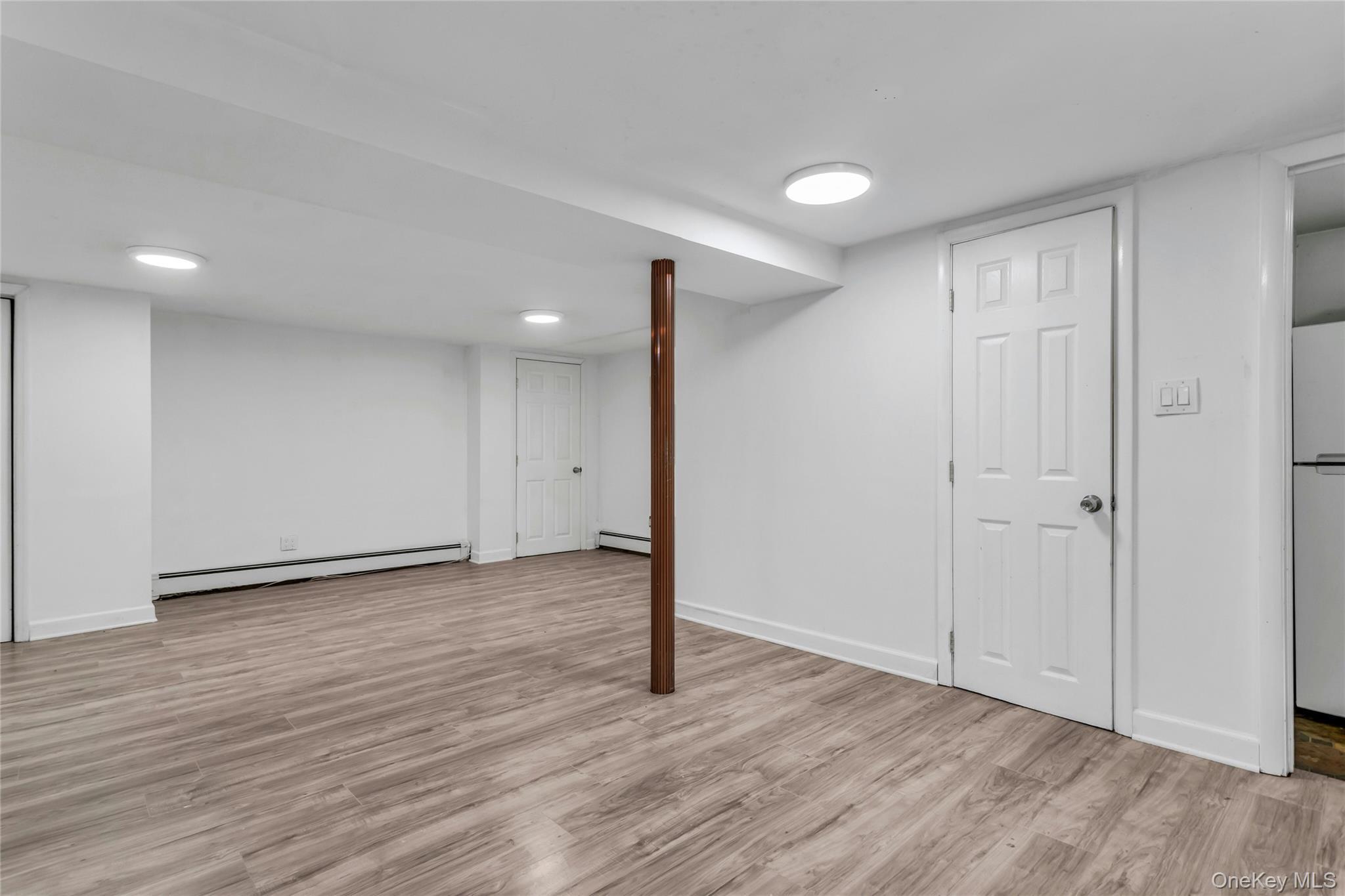 Single Family Hickory Nassau County, NY 11758, MLS-904311-15