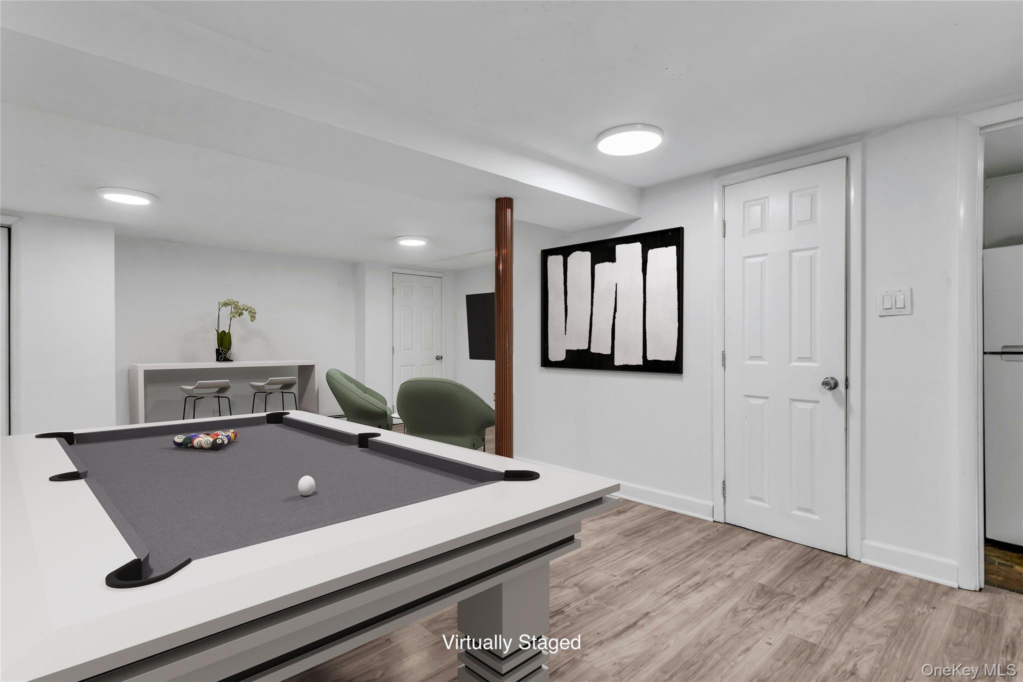 Single Family Hickory Nassau County, NY 11758, MLS-904311-16