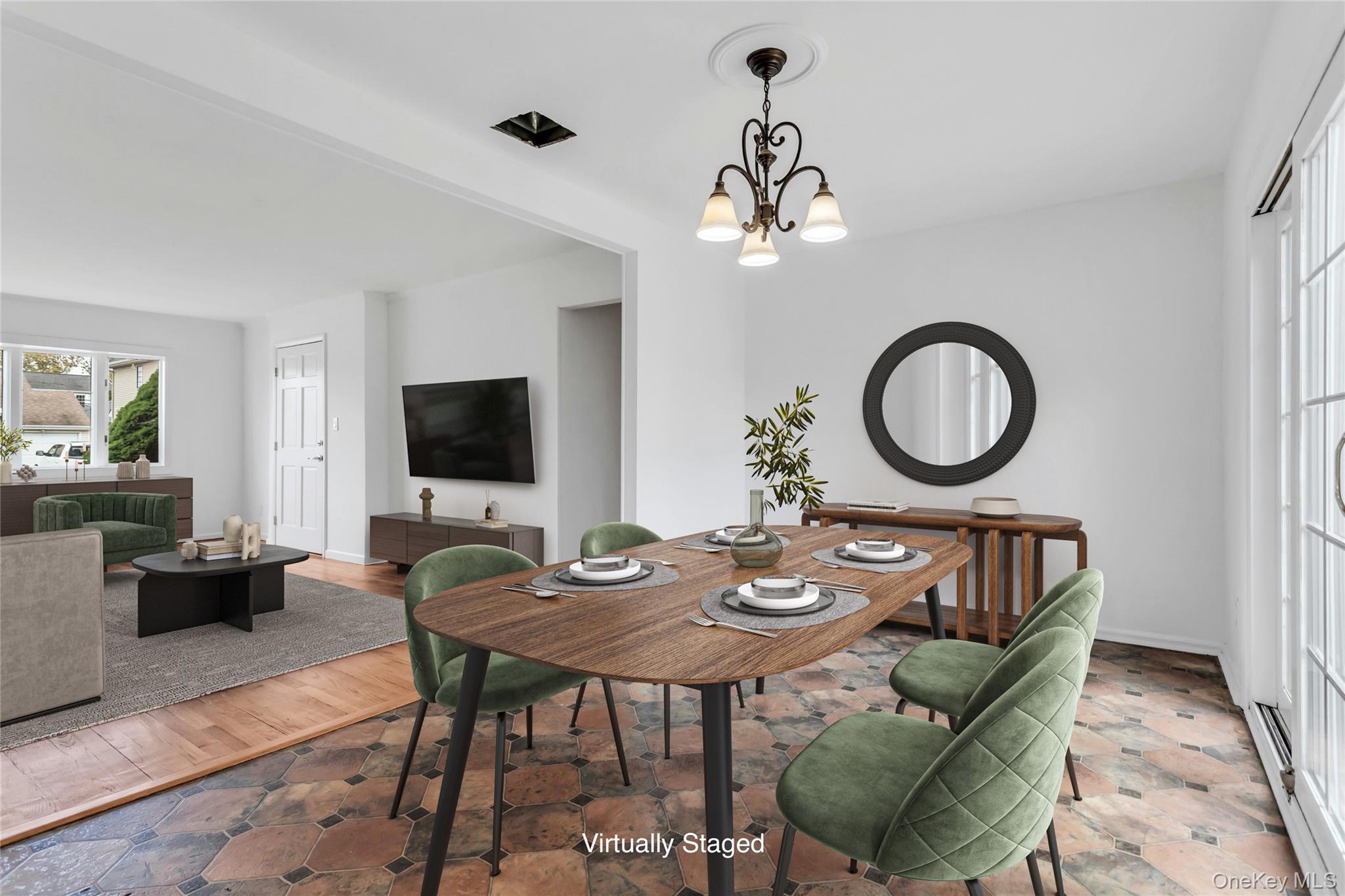 Single Family Hickory Nassau County, NY 11758, MLS-904311-6