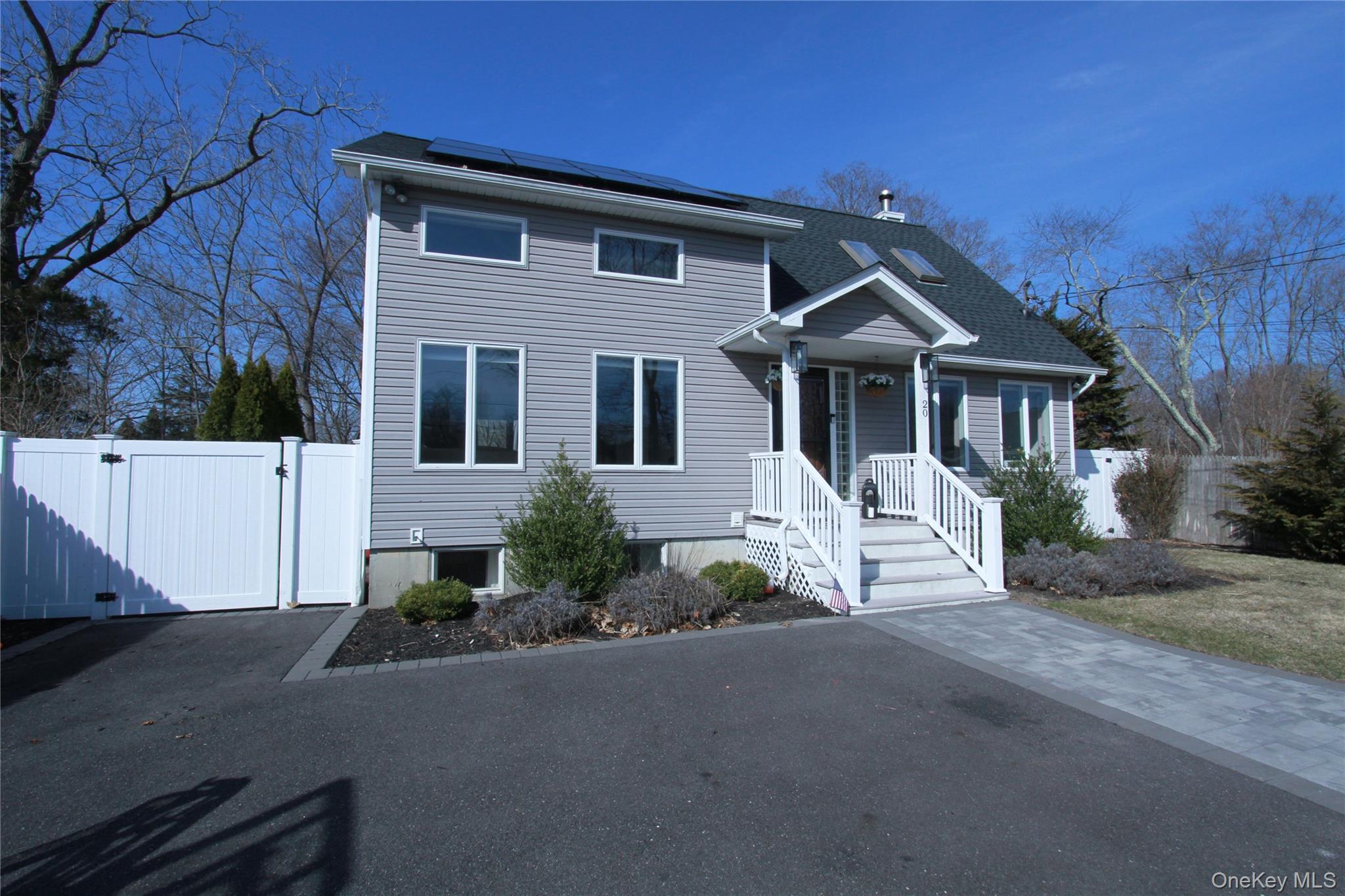 Single Family Lincoln  Suffolk County, NY 11940, MLS-904313-2