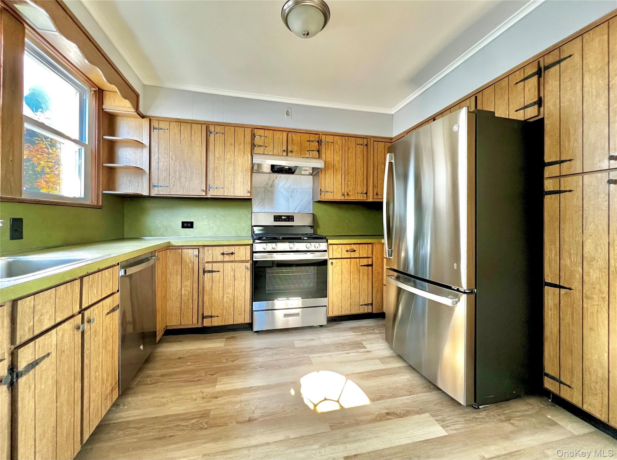 Single Family Irenhyl  Westchester County, NY 10573, MLS-904338-5