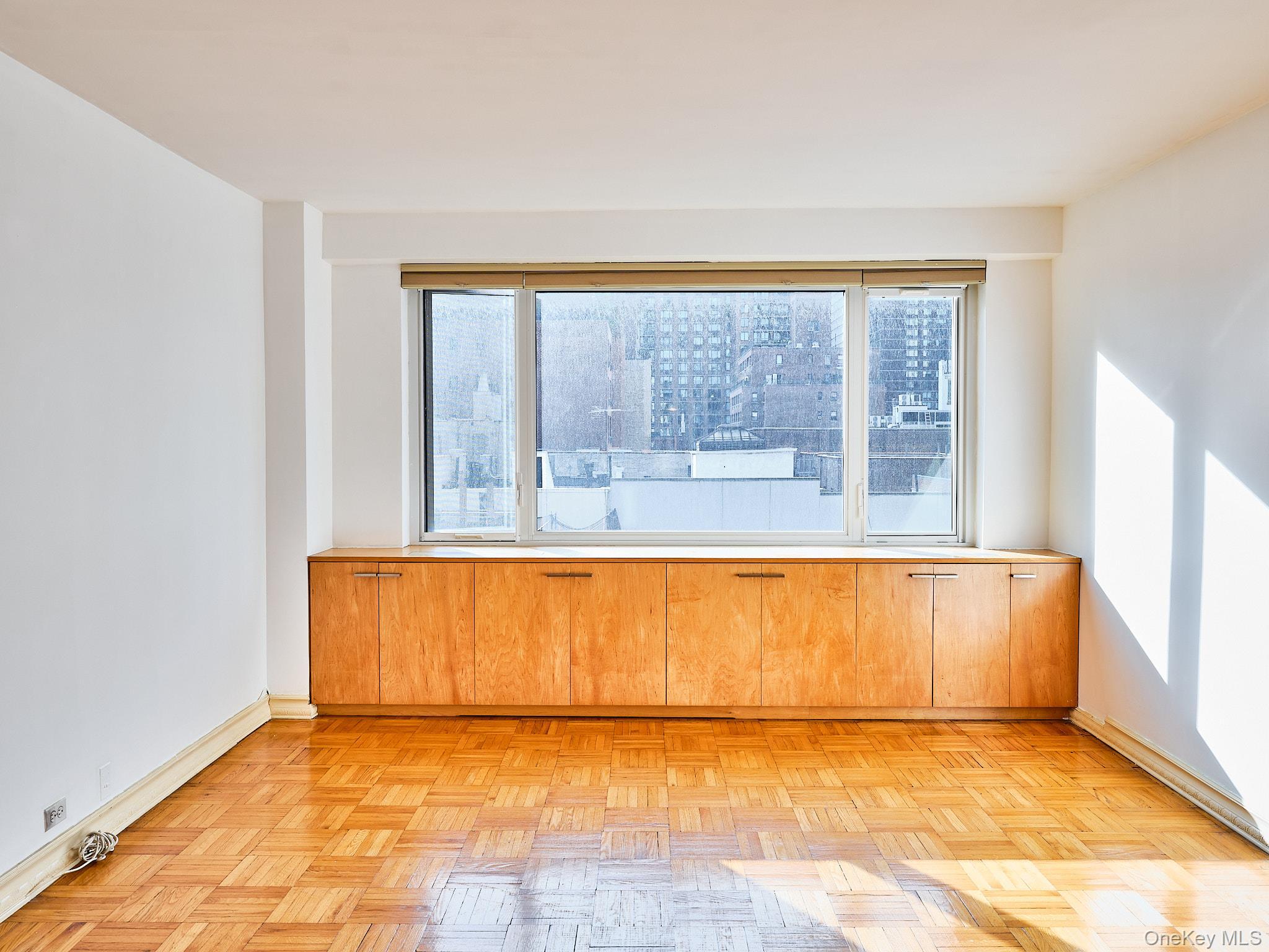 Condo 53rd  Manhattan, NY 10022, MLS-904387-2