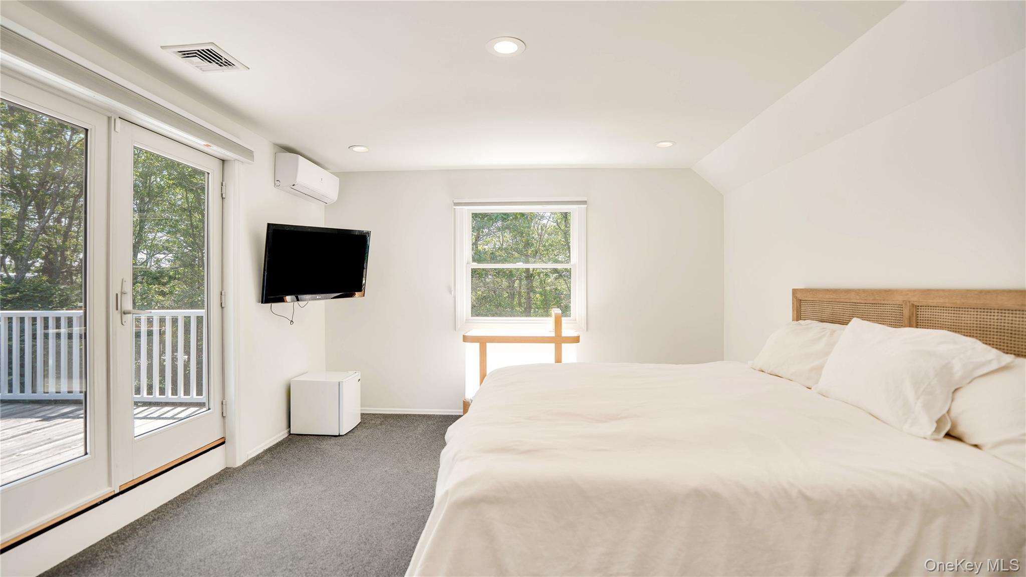 Single Family Rosebud Lane Suffolk County, NY 11959, MLS-904397-25