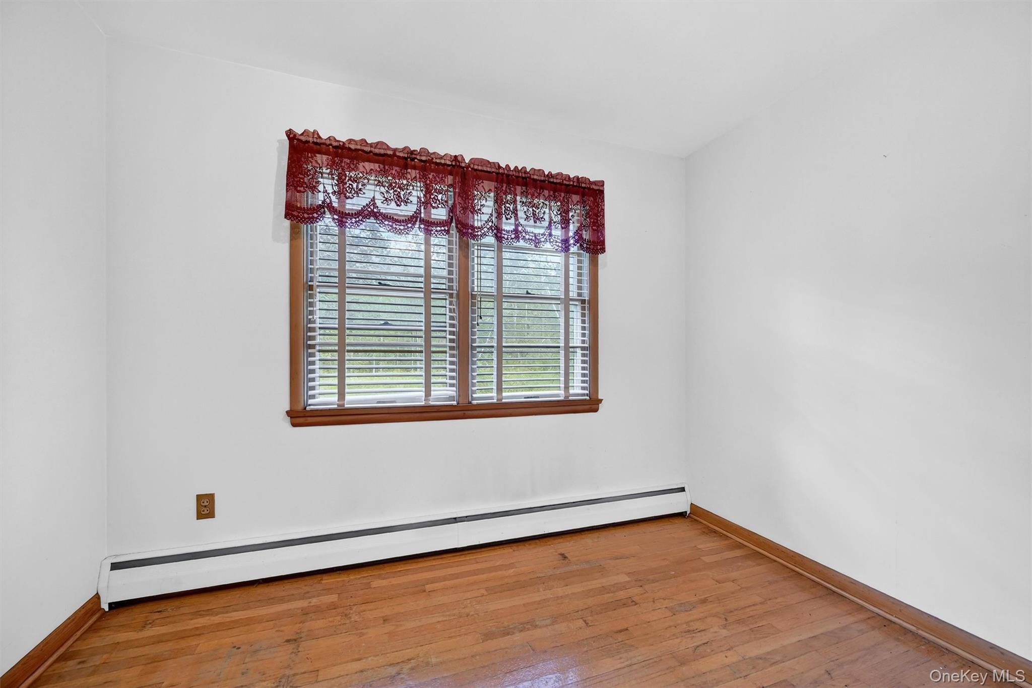 Single Family Main  Orange County, NY 10921, MLS-904434-24