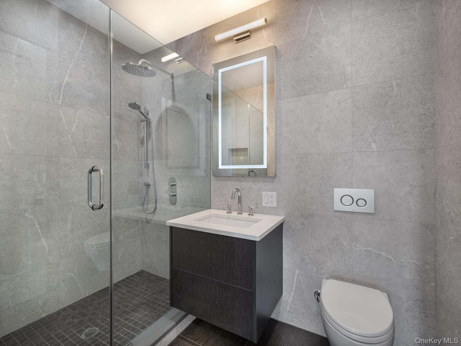Condo Shore Blvd  Queens, NY 11105, MLS-904501-8