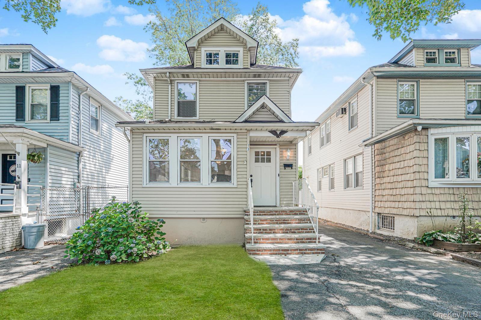 Single Family Hawthorne Staten Island, NY 10314, MLS-904502-2