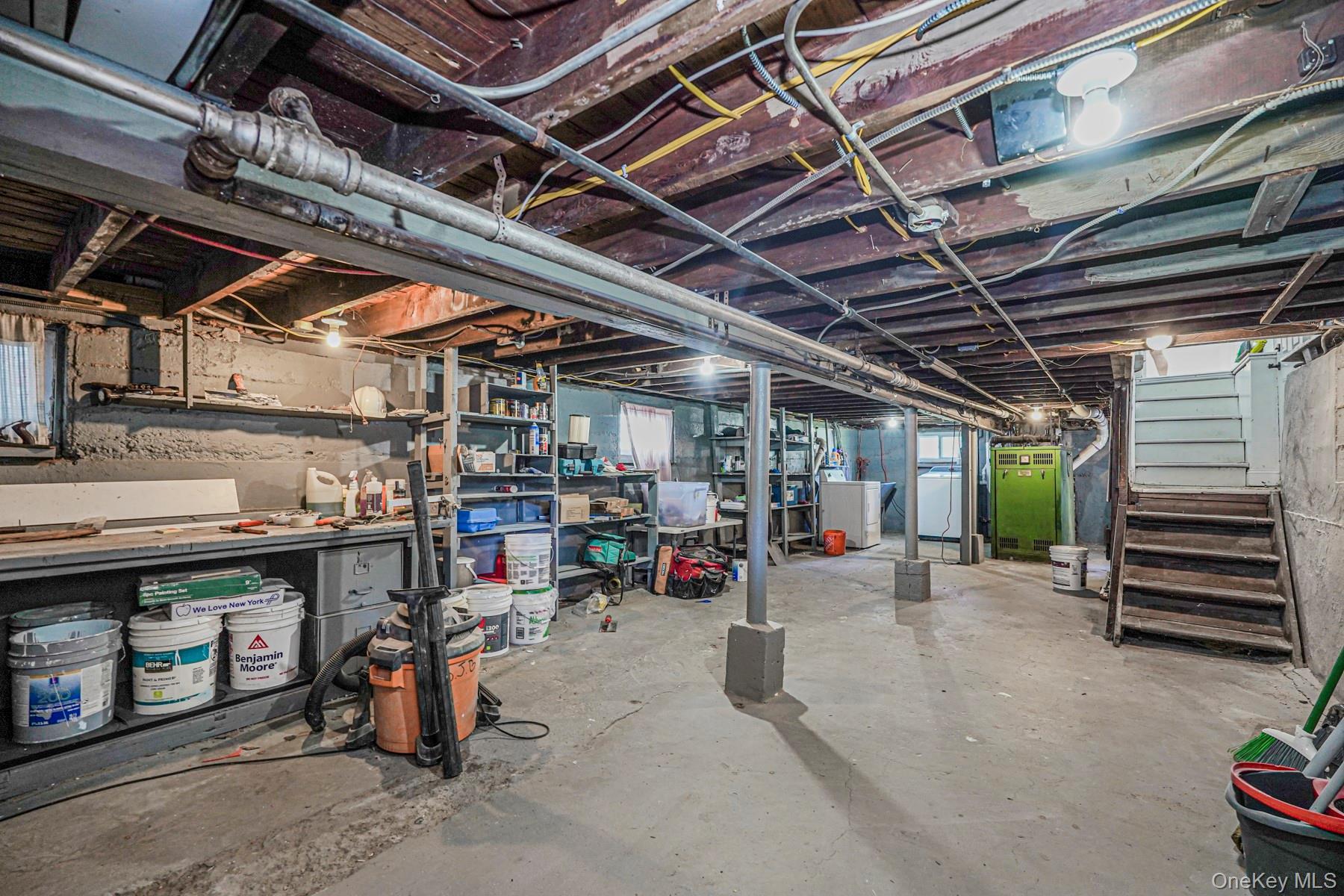 Single Family Hawthorne Staten Island, NY 10314, MLS-904502-21