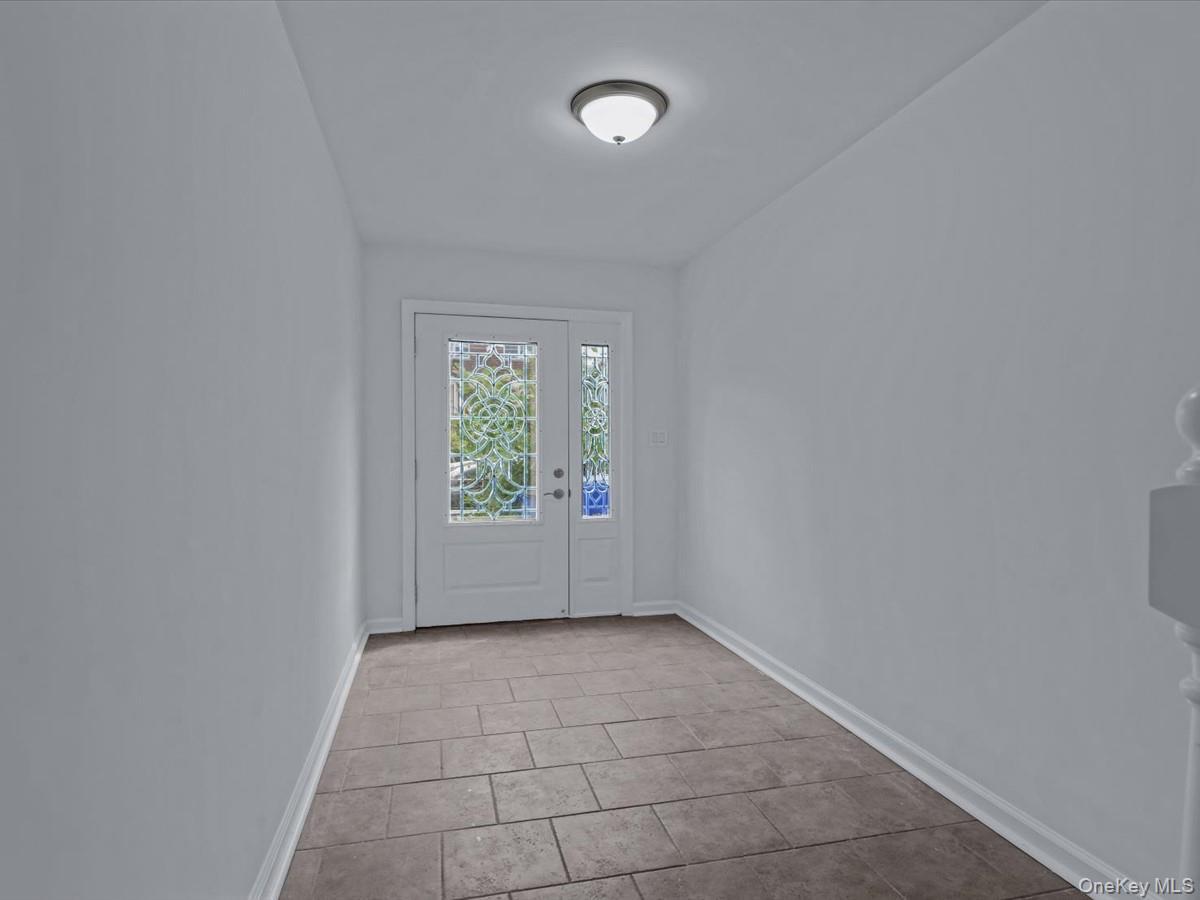 Single Family Middletown  Bronx, NY 10461, MLS-904541-23