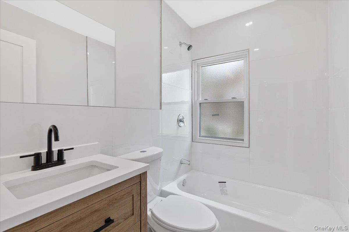 Single Family Rosalind Nassau County, NY 11003, MLS-904557-14