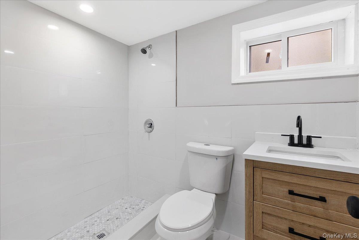 Single Family Rosalind Nassau County, NY 11003, MLS-904557-23