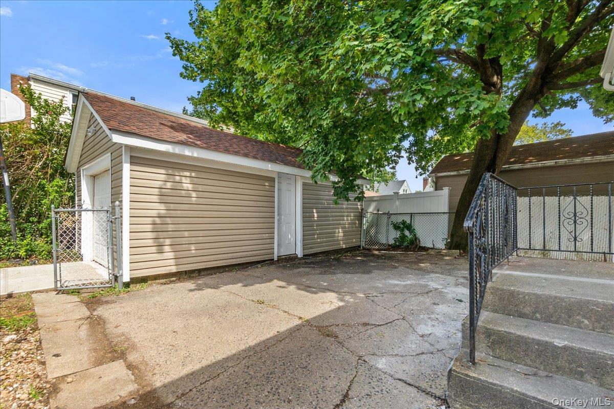 Single Family Rosalind  Nassau County, NY 11003, MLS-904557-39