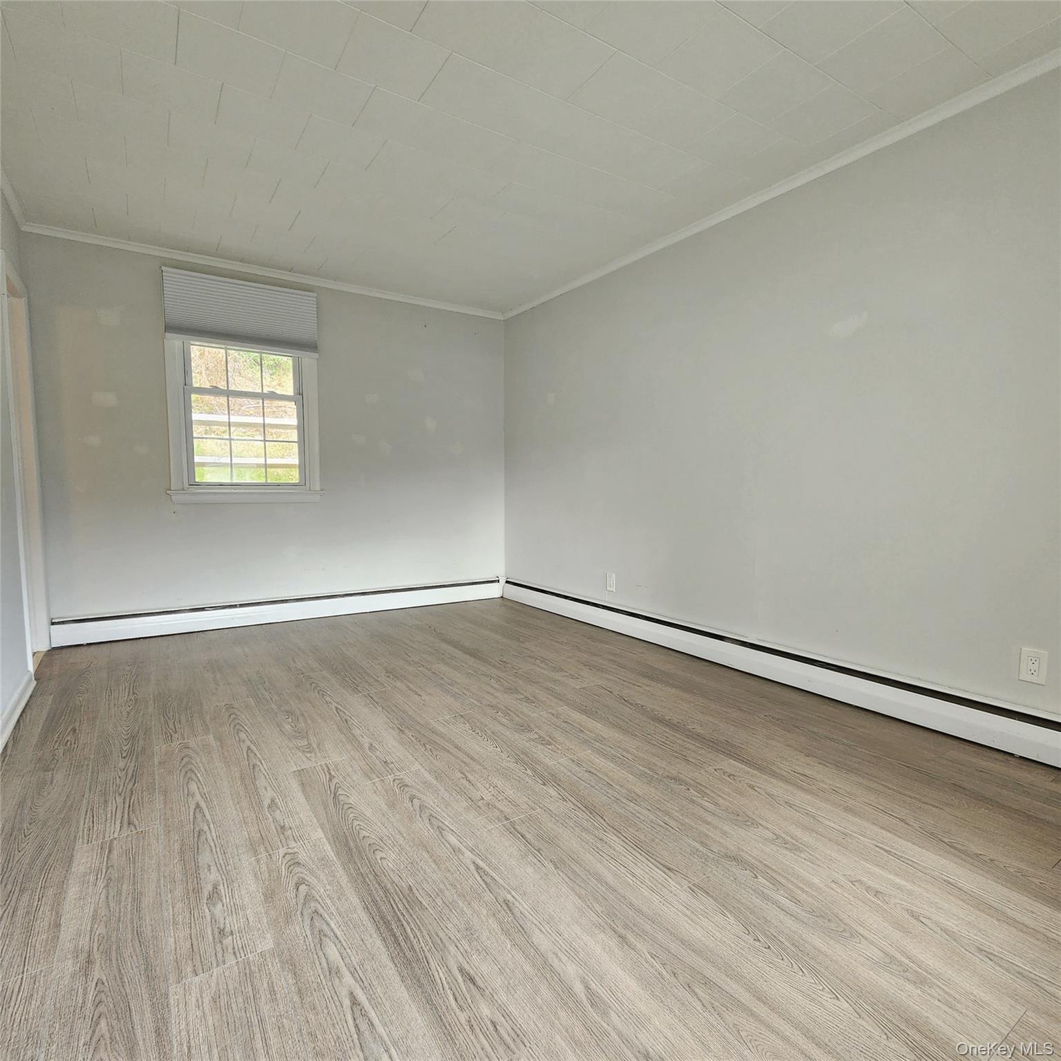 Single Family Circle  Orange County, NY 10987, MLS-904577-14