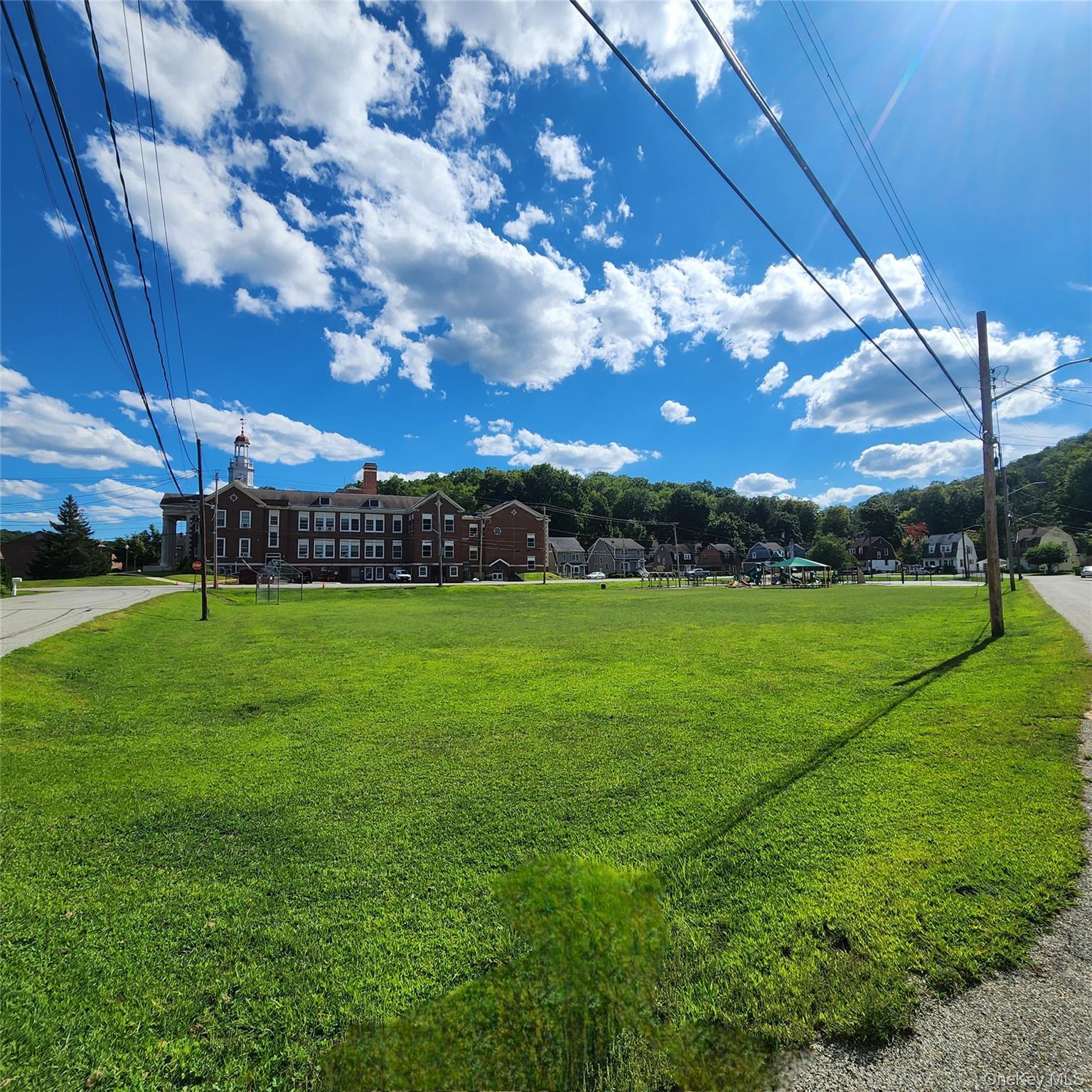 Single Family Circle  Orange County, NY 10987, MLS-904577-35