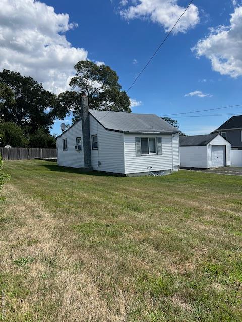 Single Family Adirondack  Suffolk County, NY 11738, MLS-904584-2