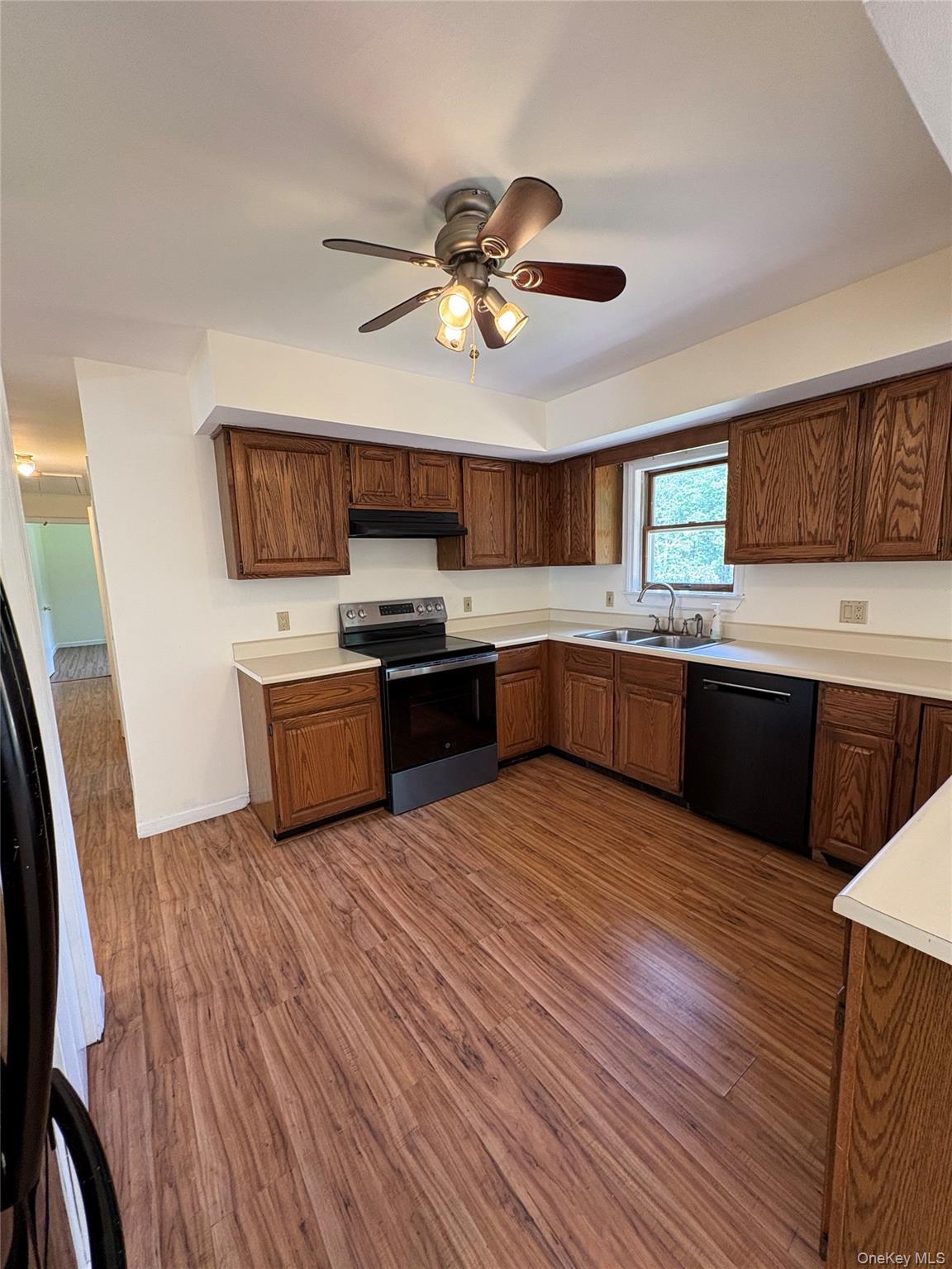 Single Family Schoolhouse Ulster County, NY 12458, MLS-904587-10