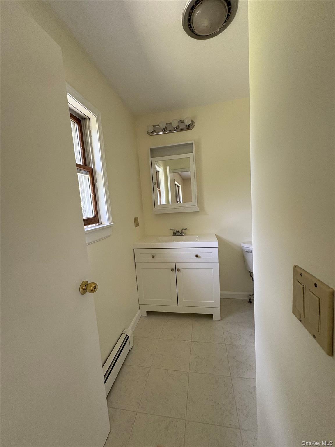 Single Family Schoolhouse Ulster County, NY 12458, MLS-904587-22