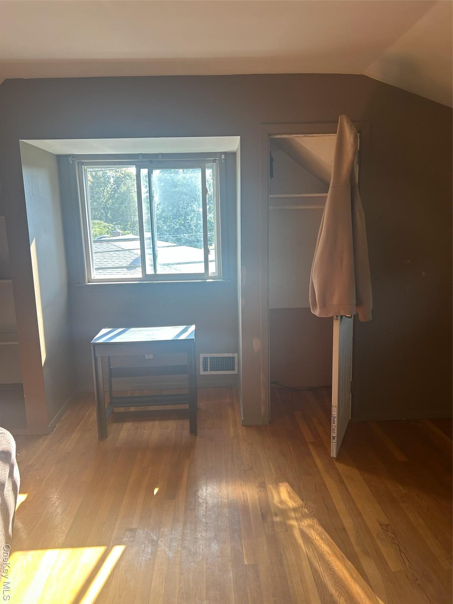 Single Family Andam Suffolk County, NY 11780, MLS-904662-18