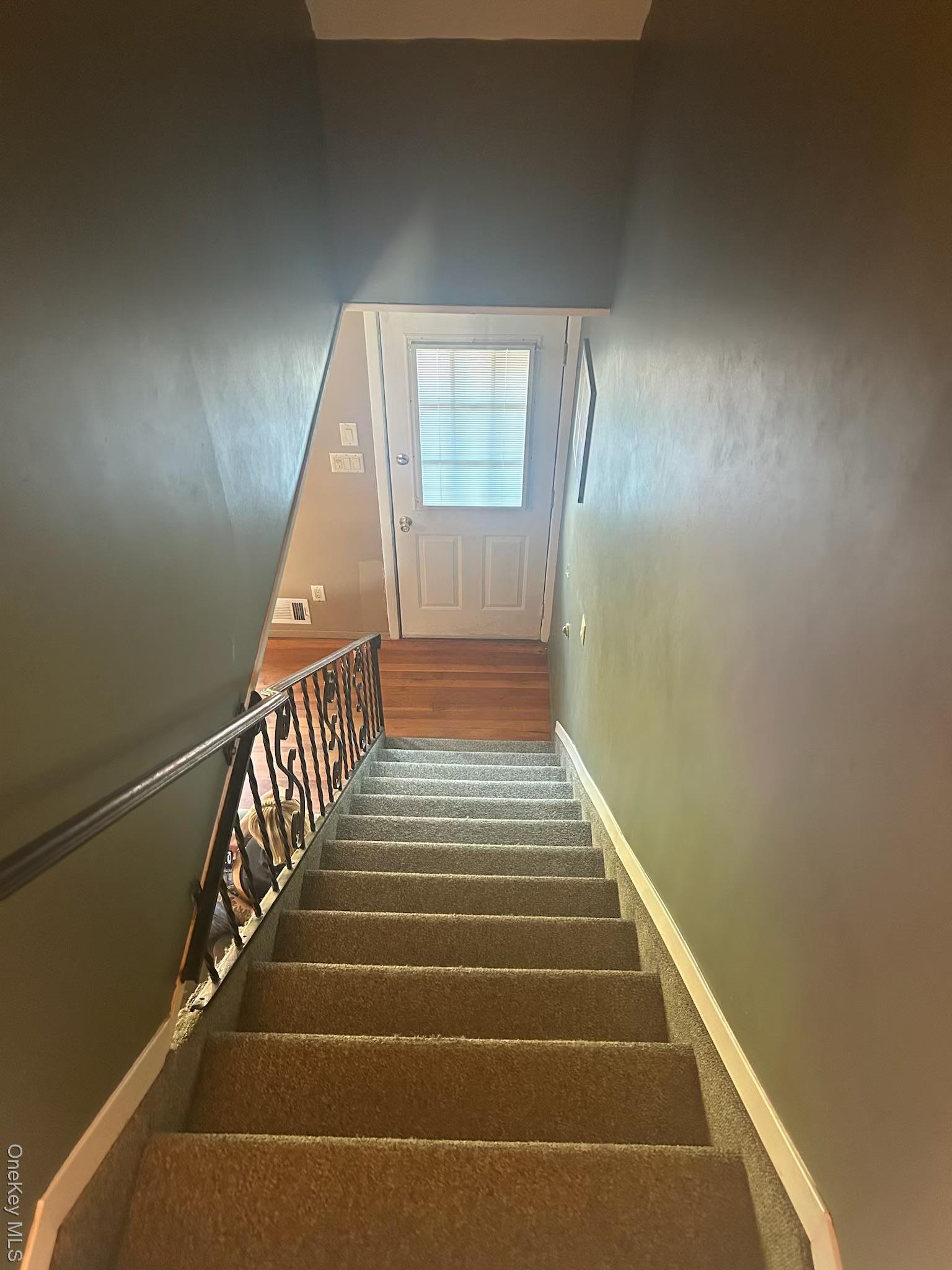 Single Family Andam Suffolk County, NY 11780, MLS-904662-21