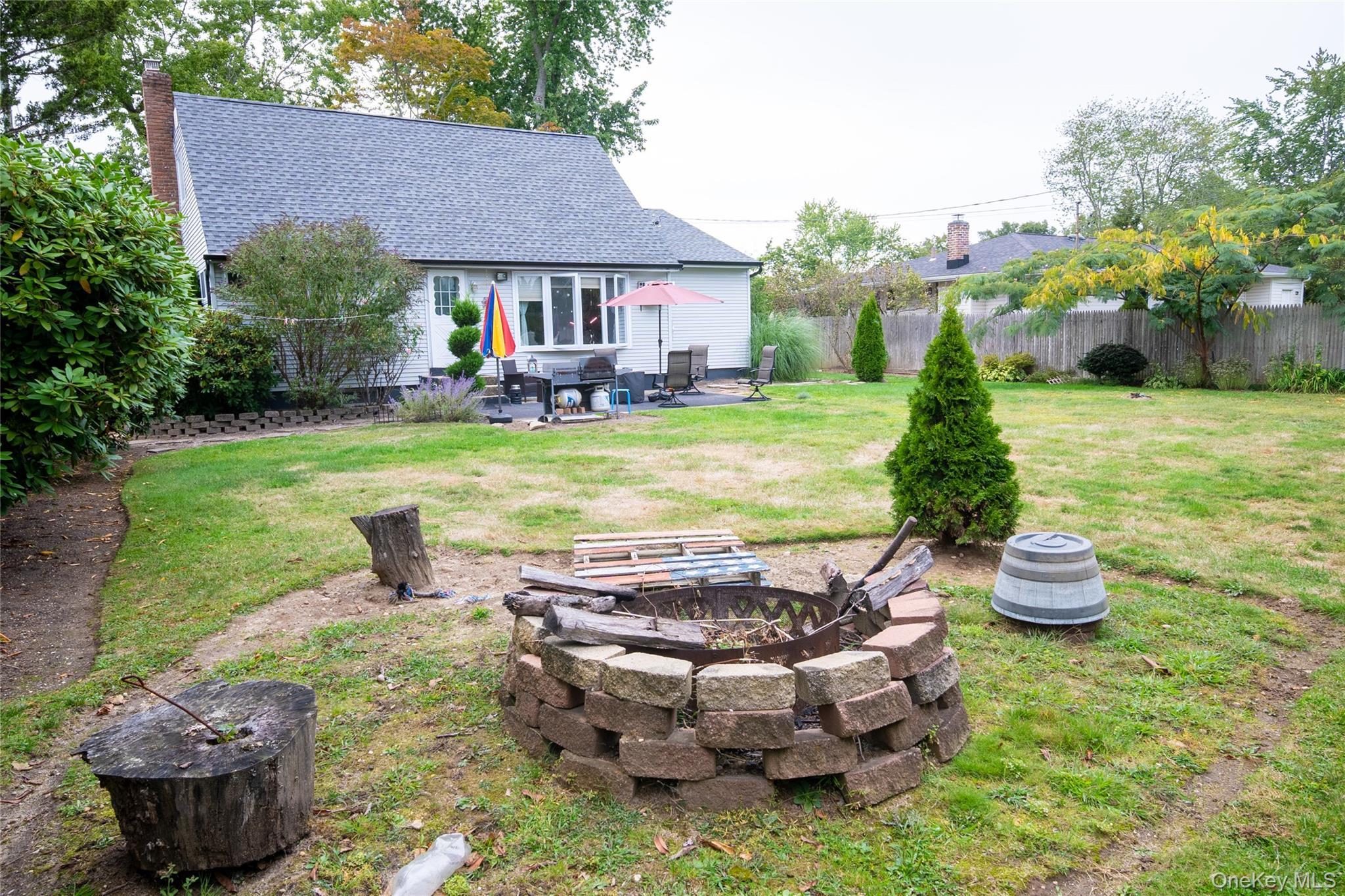 Single Family Andam Suffolk County, NY 11780, MLS-904662-5