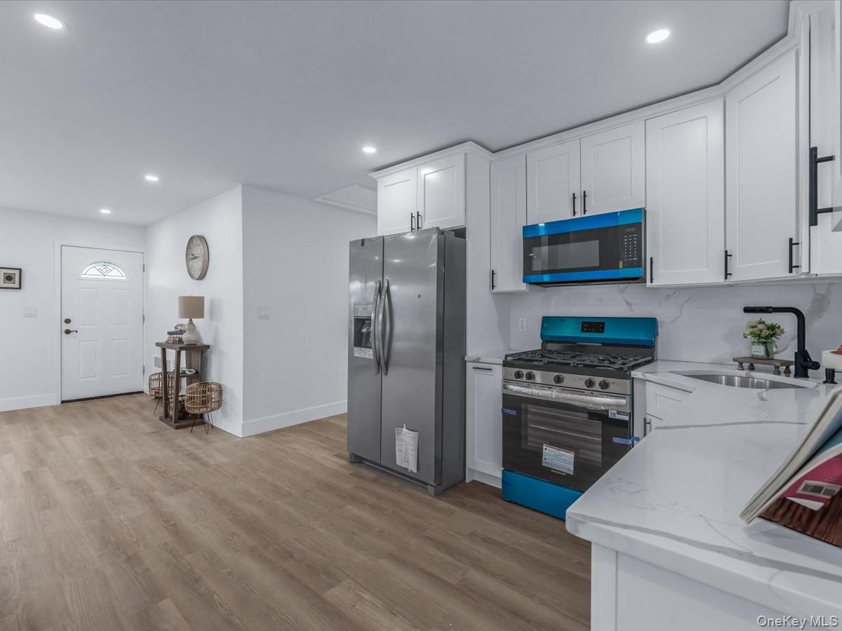 Single Family Lee  Nassau County, NY 11801, MLS-904723-11