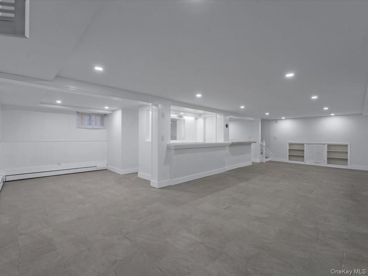 Single Family Lee  Nassau County, NY 11801, MLS-904723-19