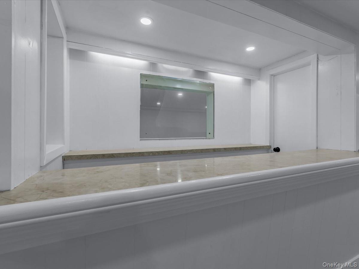 Single Family Lee  Nassau County, NY 11801, MLS-904723-21