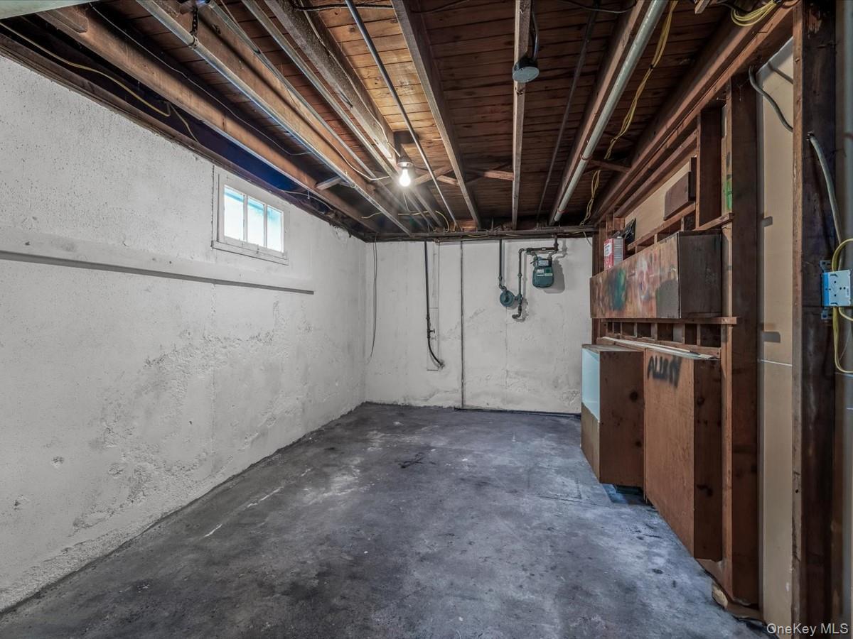 Single Family Lee  Nassau County, NY 11801, MLS-904723-24