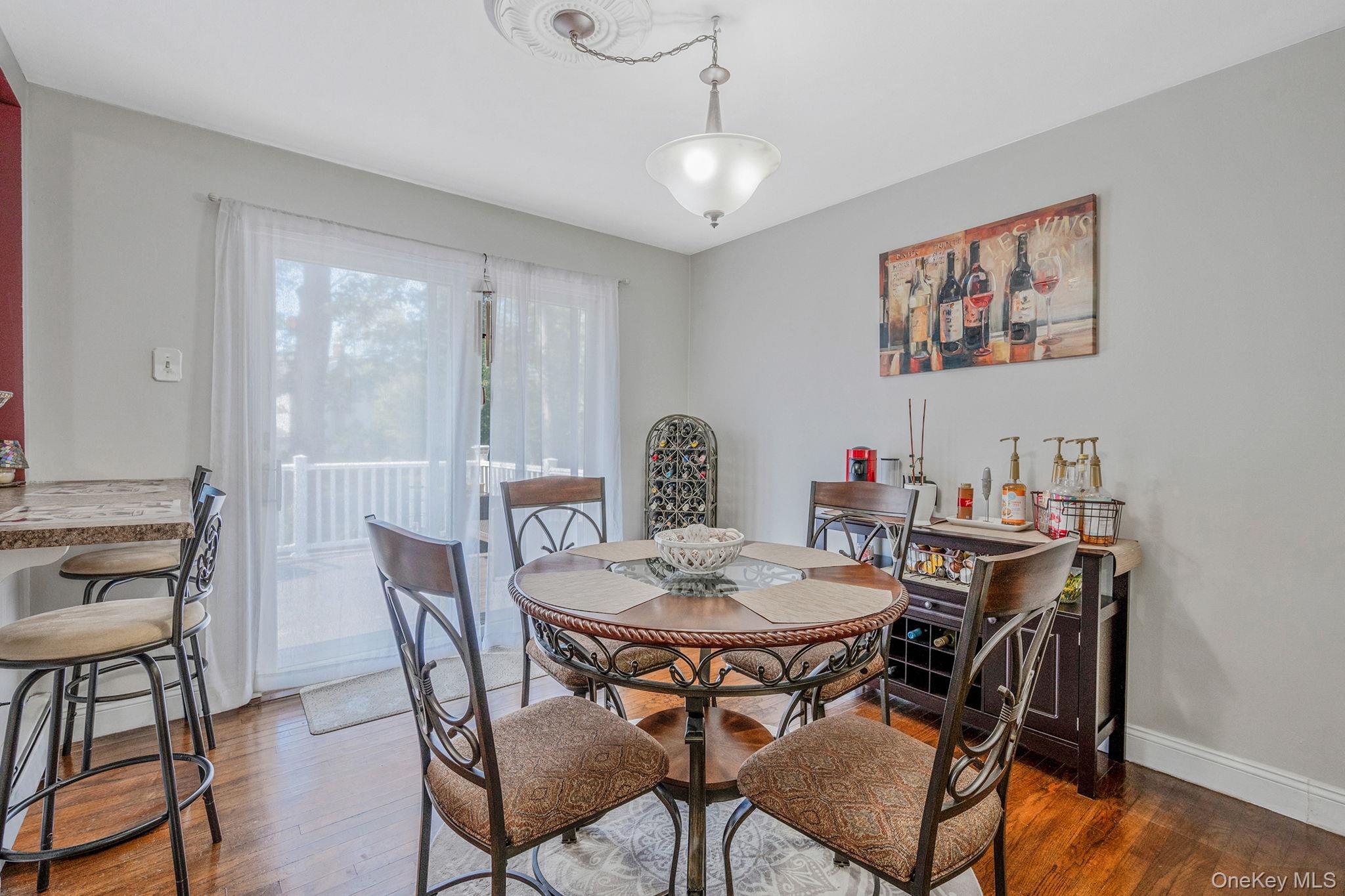 Single Family Wainscott  Suffolk County, NY 11789, MLS-904737-17