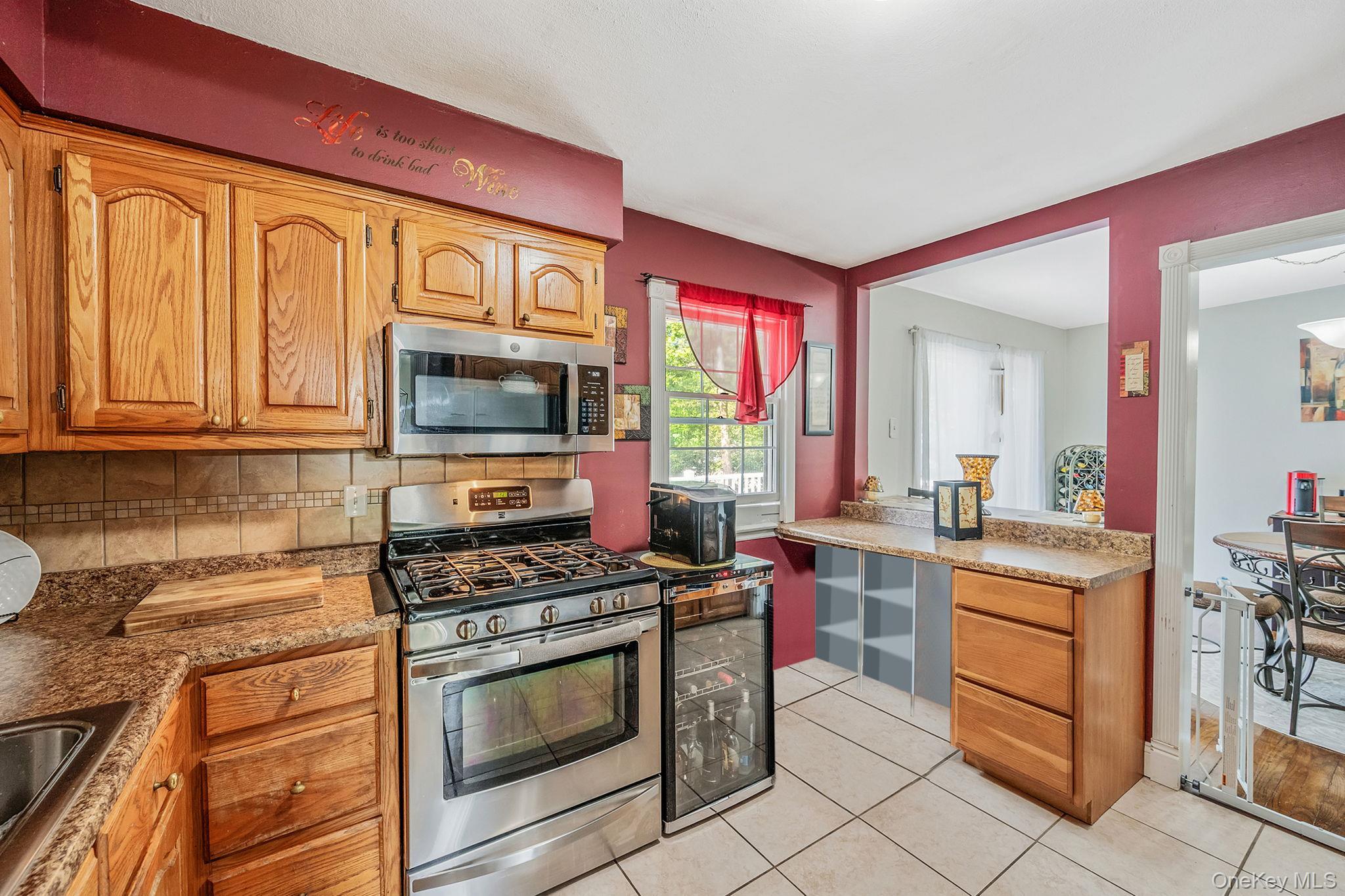 Single Family Wainscott  Suffolk County, NY 11789, MLS-904737-22