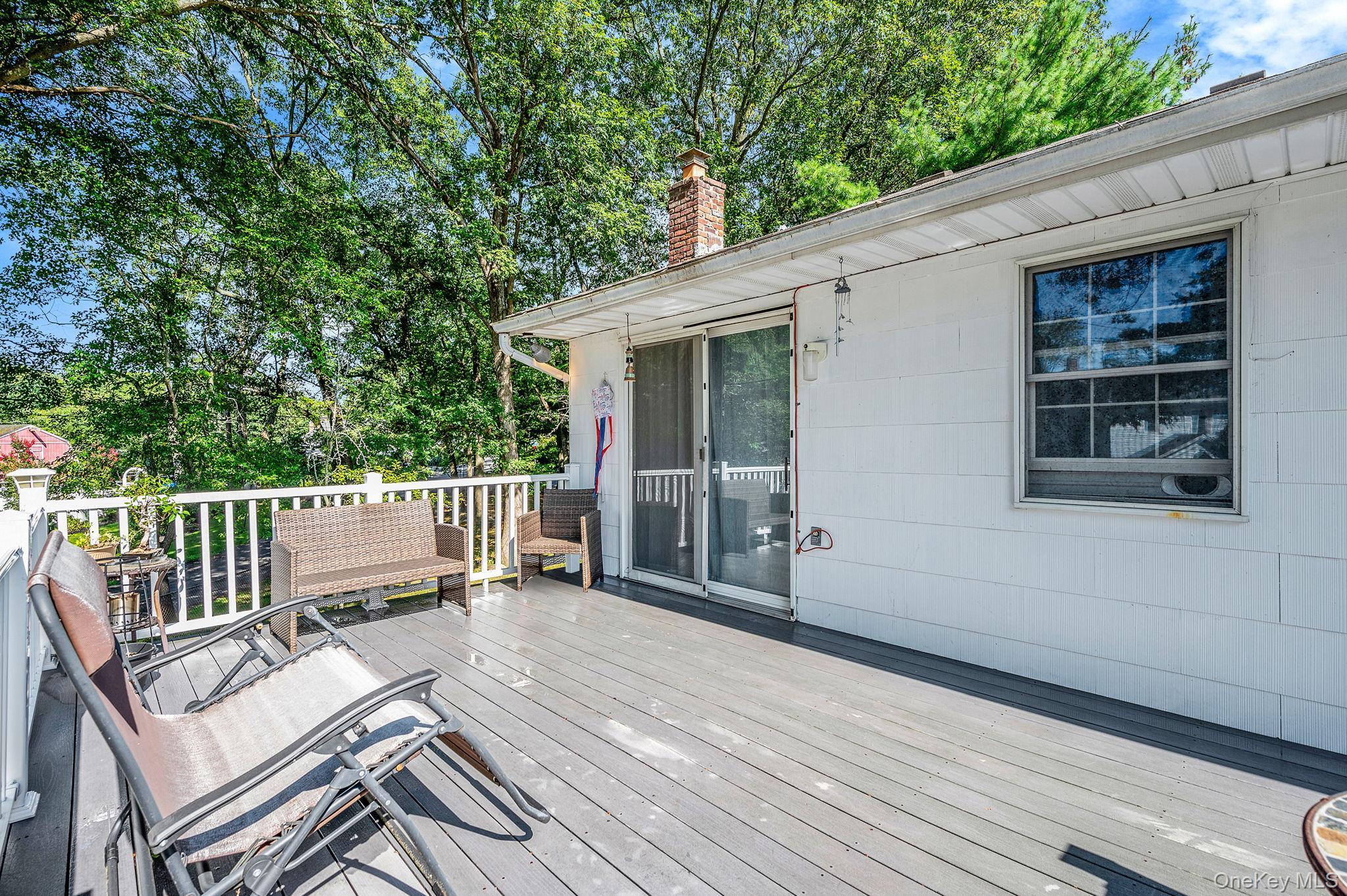 Single Family Wainscott  Suffolk County, NY 11789, MLS-904737-5