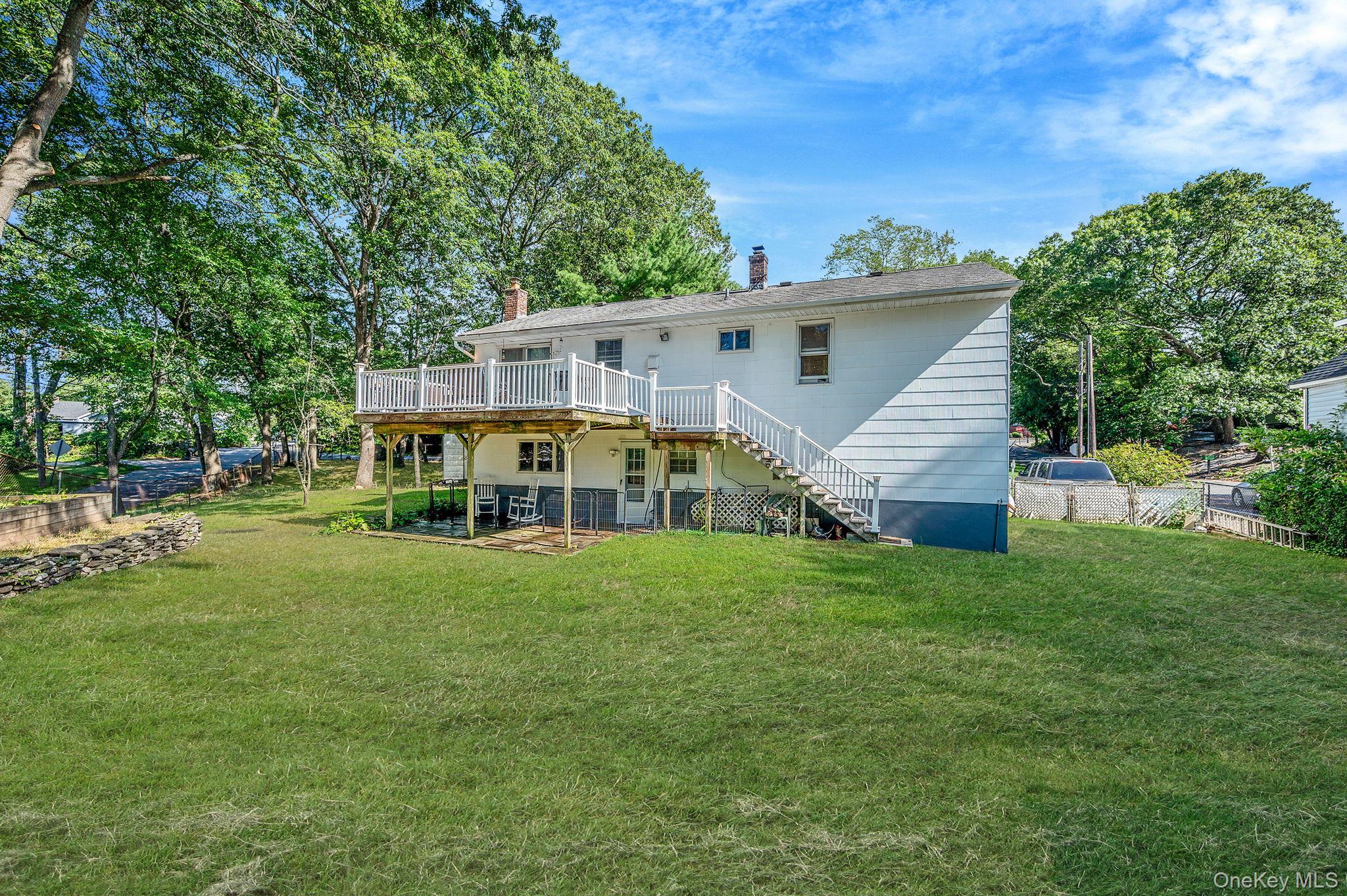 Single Family Wainscott  Suffolk County, NY 11789, MLS-904737-7