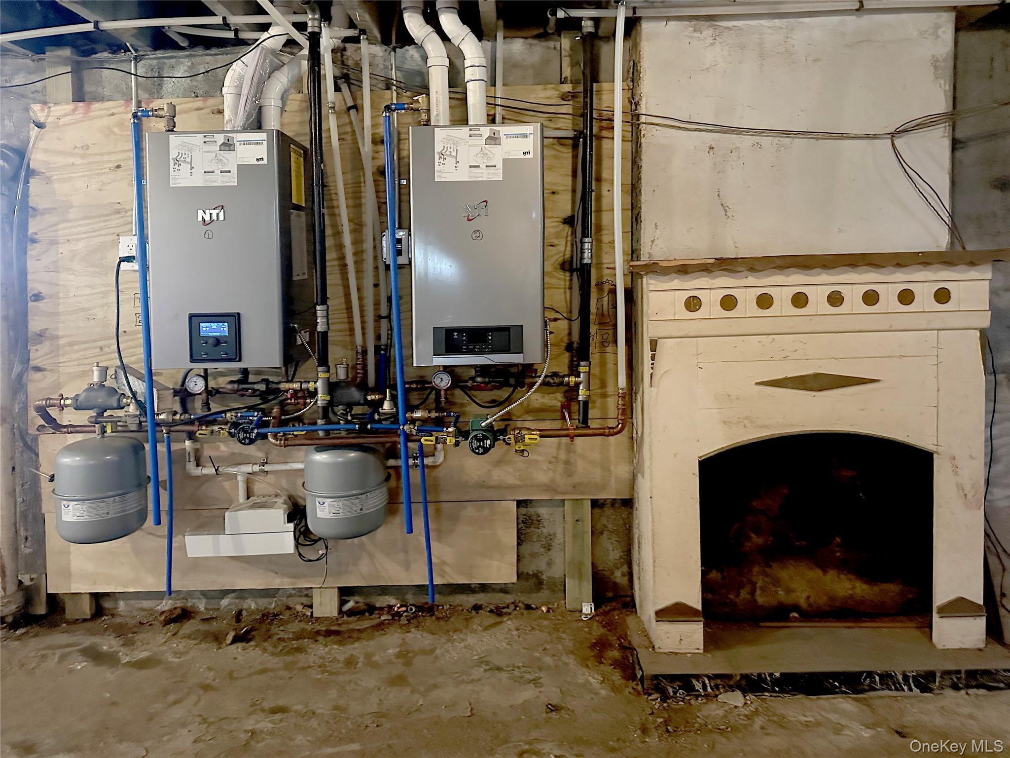 Single Family Mansion  Dutchess County, NY 12601, MLS-904750-31