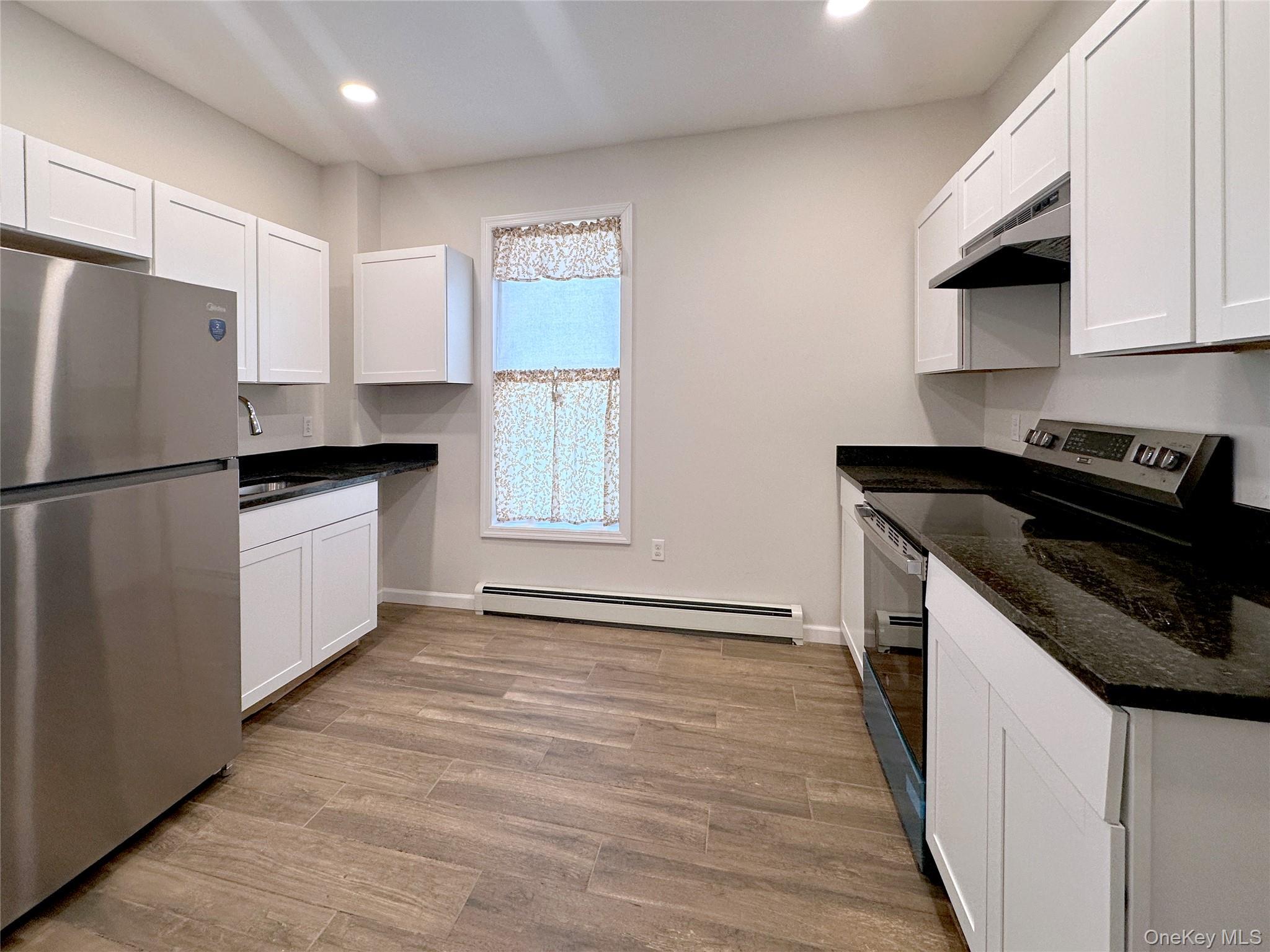 Single Family Mansion  Dutchess County, NY 12601, MLS-904750-8