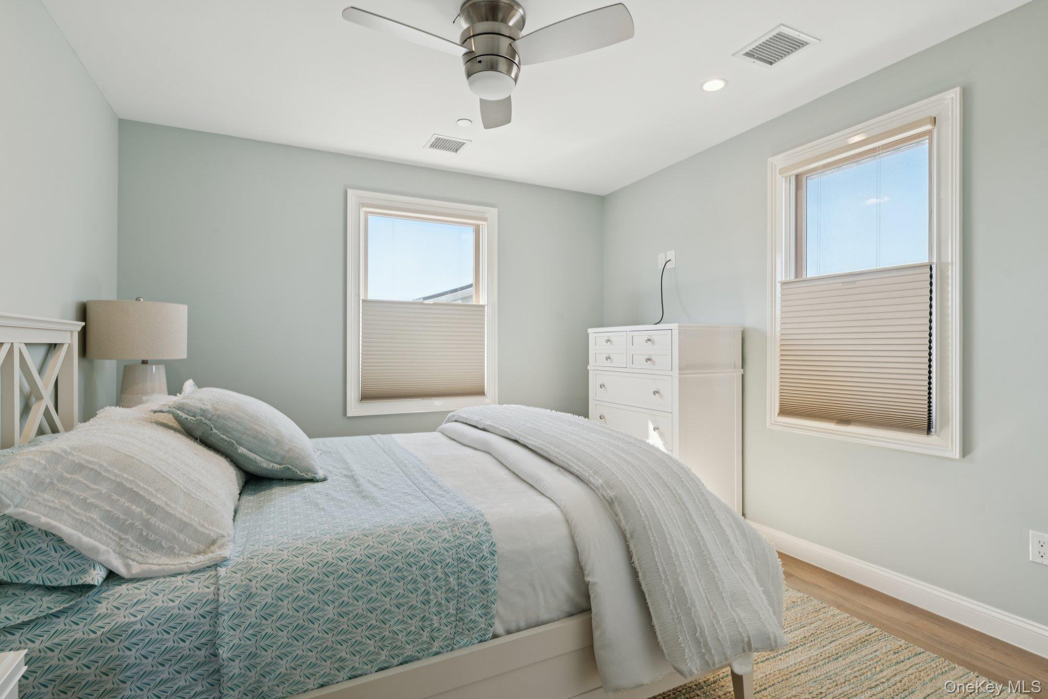 Single Family Delaware Nassau County, NY 11561, MLS-904752-34