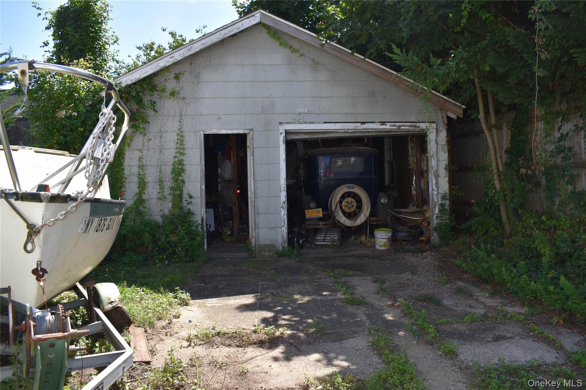 Single Family Marine  Nassau County, NY 11710, MLS-904779-14