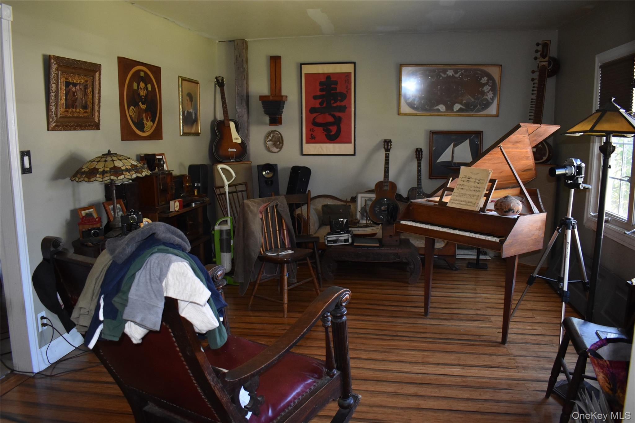 Single Family Marine  Nassau County, NY 11710, MLS-904779-2